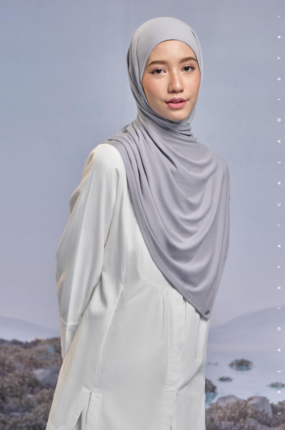 element-shawl-in-grey-dawn-03-20230627171607