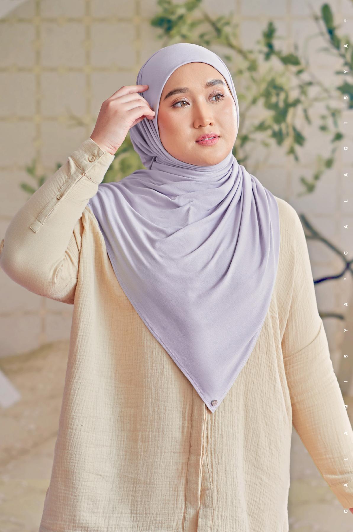 element-shawl-in-grey-day-01-20230209160526