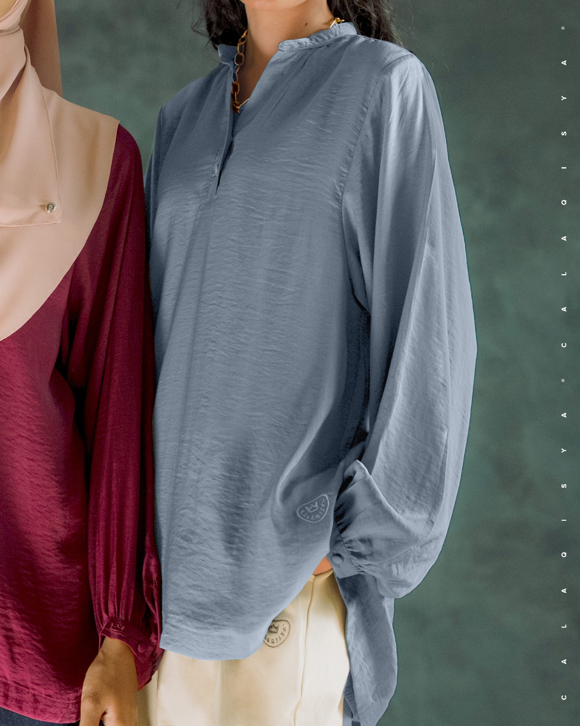 LAUREL BALLOON SLEEVE TOP IN FADED DENIM