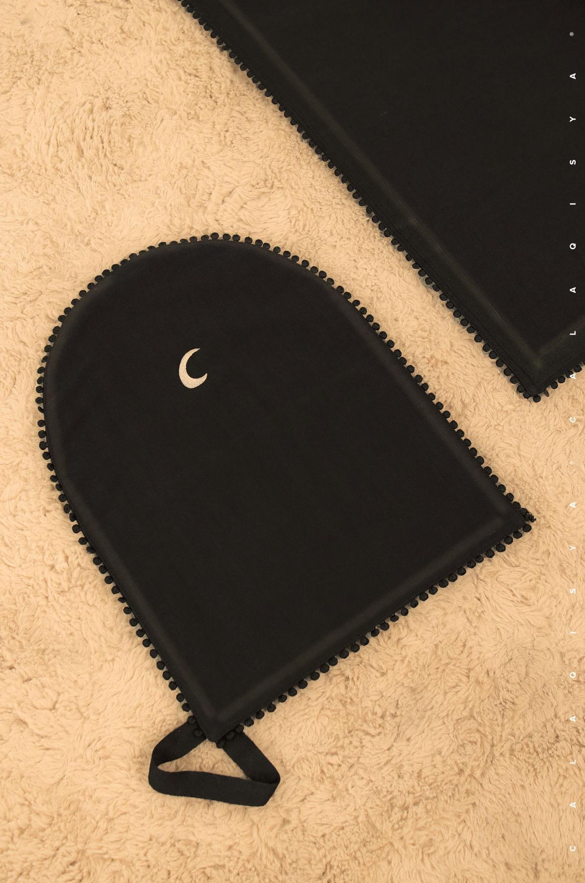 faith-prayer-mat-small-in-black-01-20240530184012