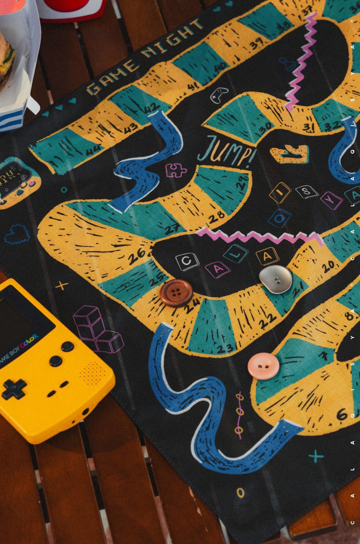 game-night-handkerchief-in-black-02-20240724155352