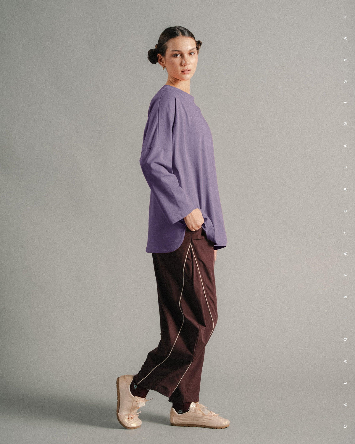 LIGHT TOP IN GRAPE COMPOTE