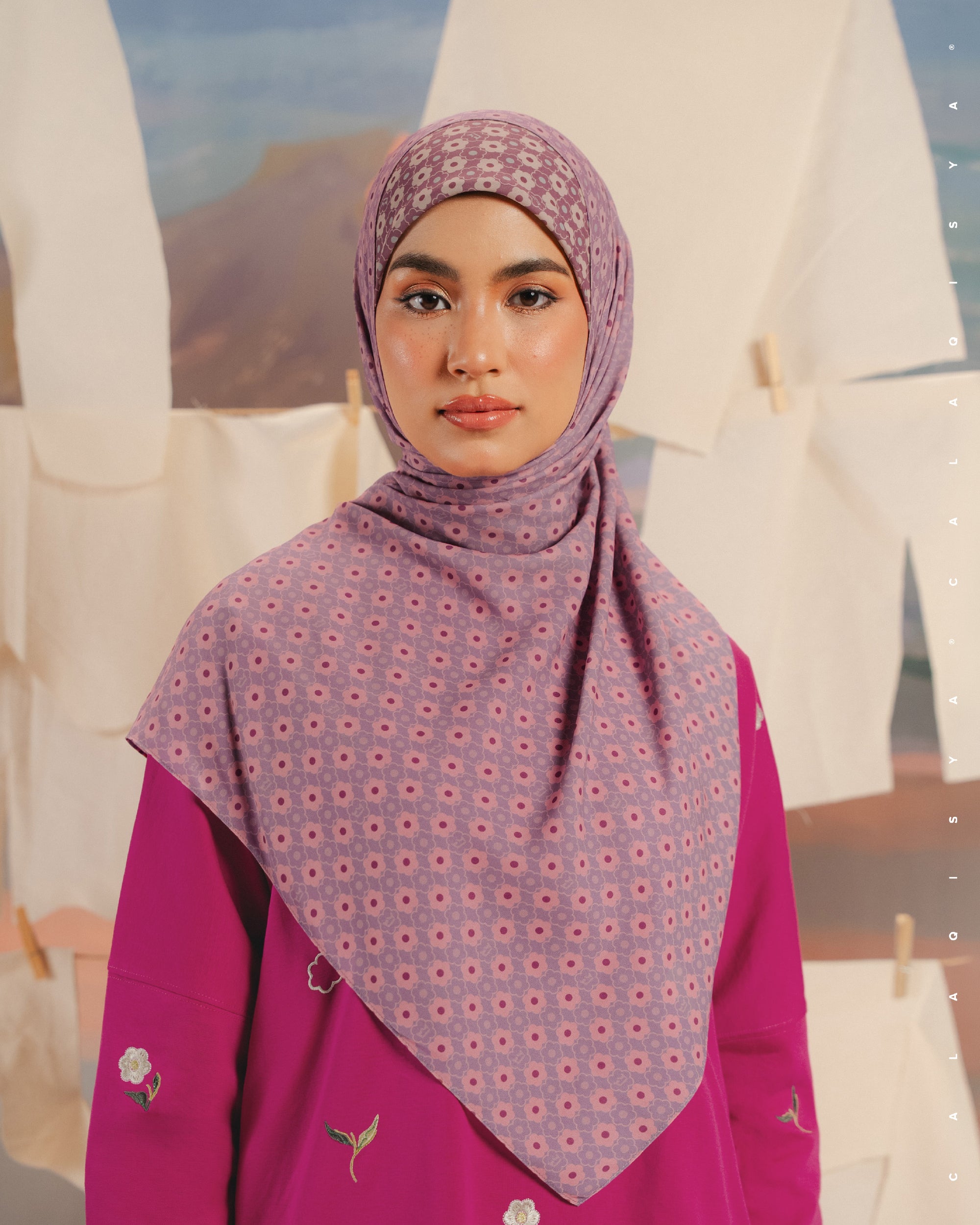 CQ X MACHINO NEST SHAWL IN GRAPE NECTAR