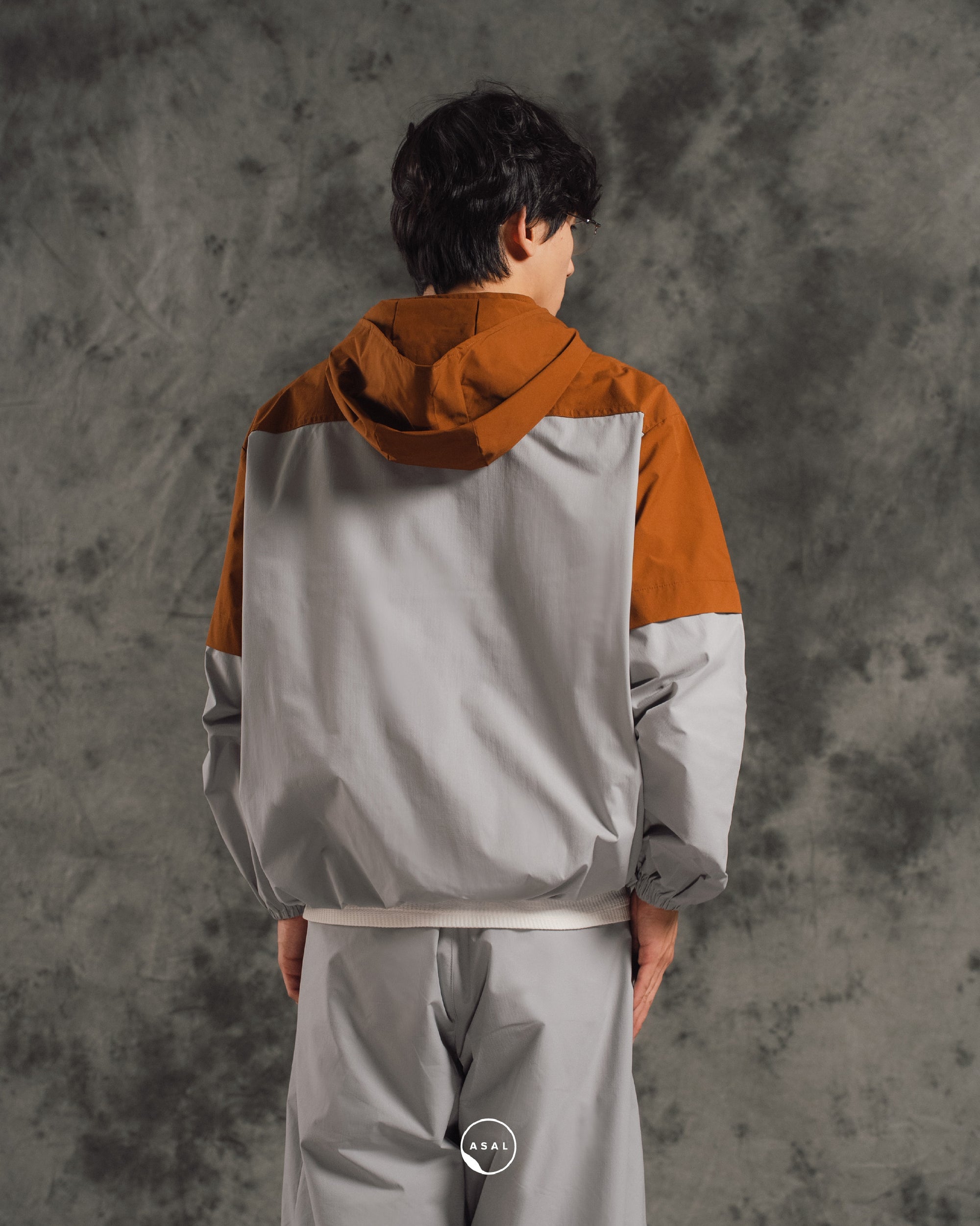 HORIZON PARKA SHIRT IN GREY MORNING