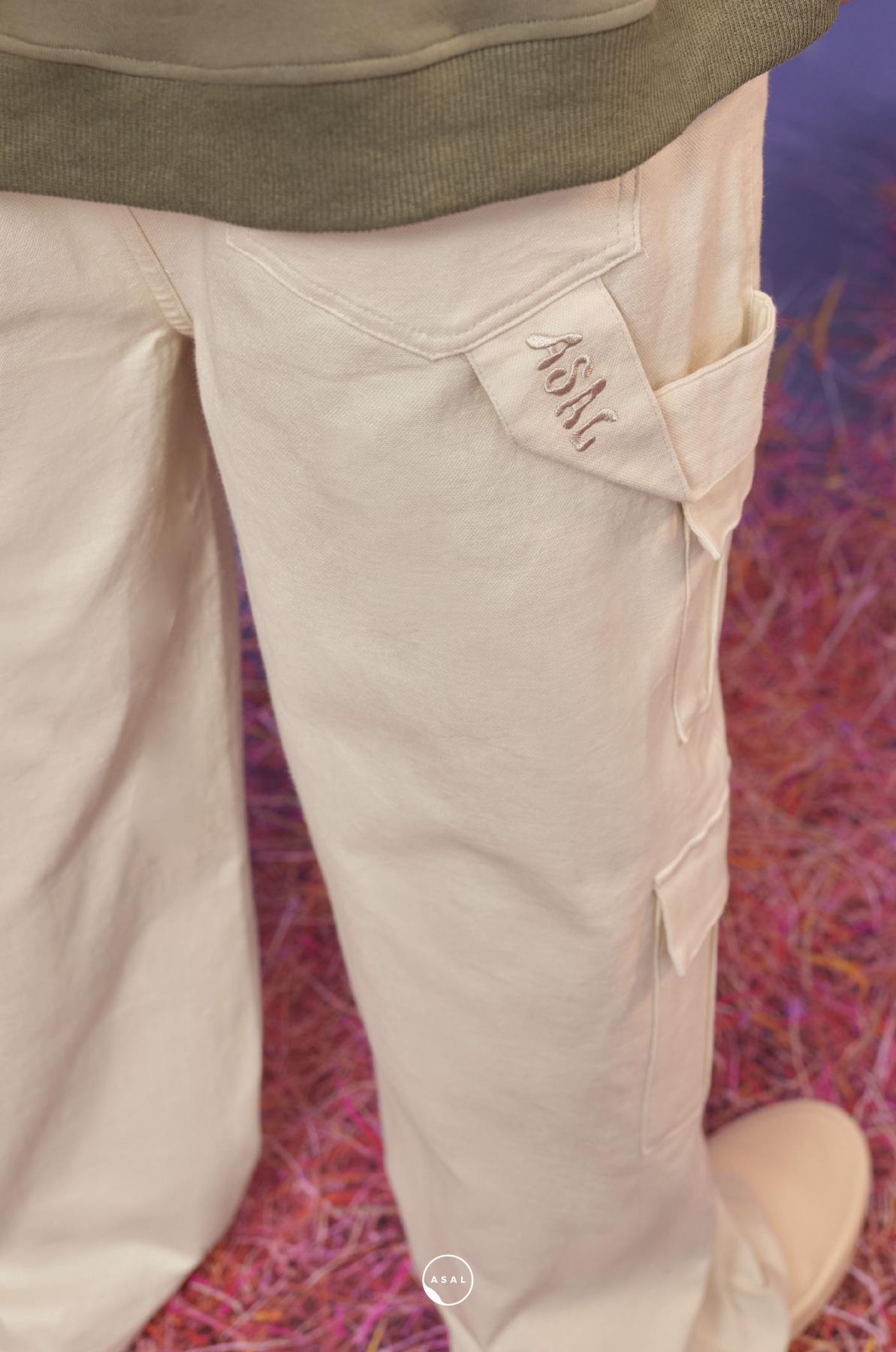 gust-cargo-pants-in-papyrus-03-20230927183918