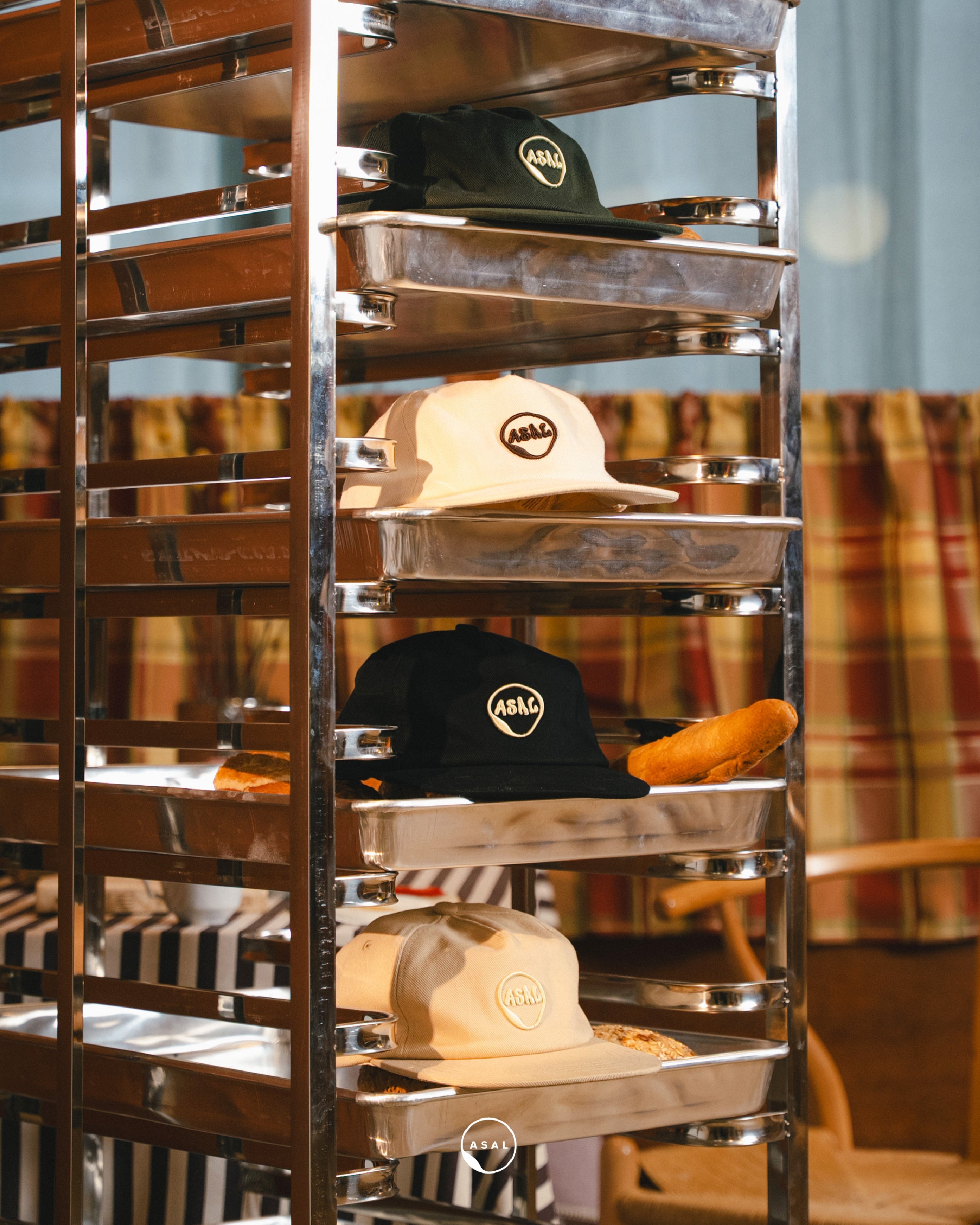 62 Hummin HUMMING CAP IN ECRU – CalaQisya