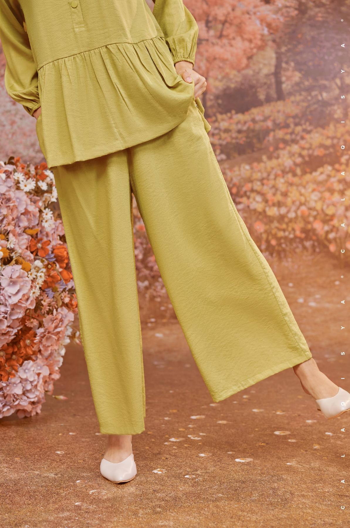 ilana-pants-in-southern-moss-02-20230504140734