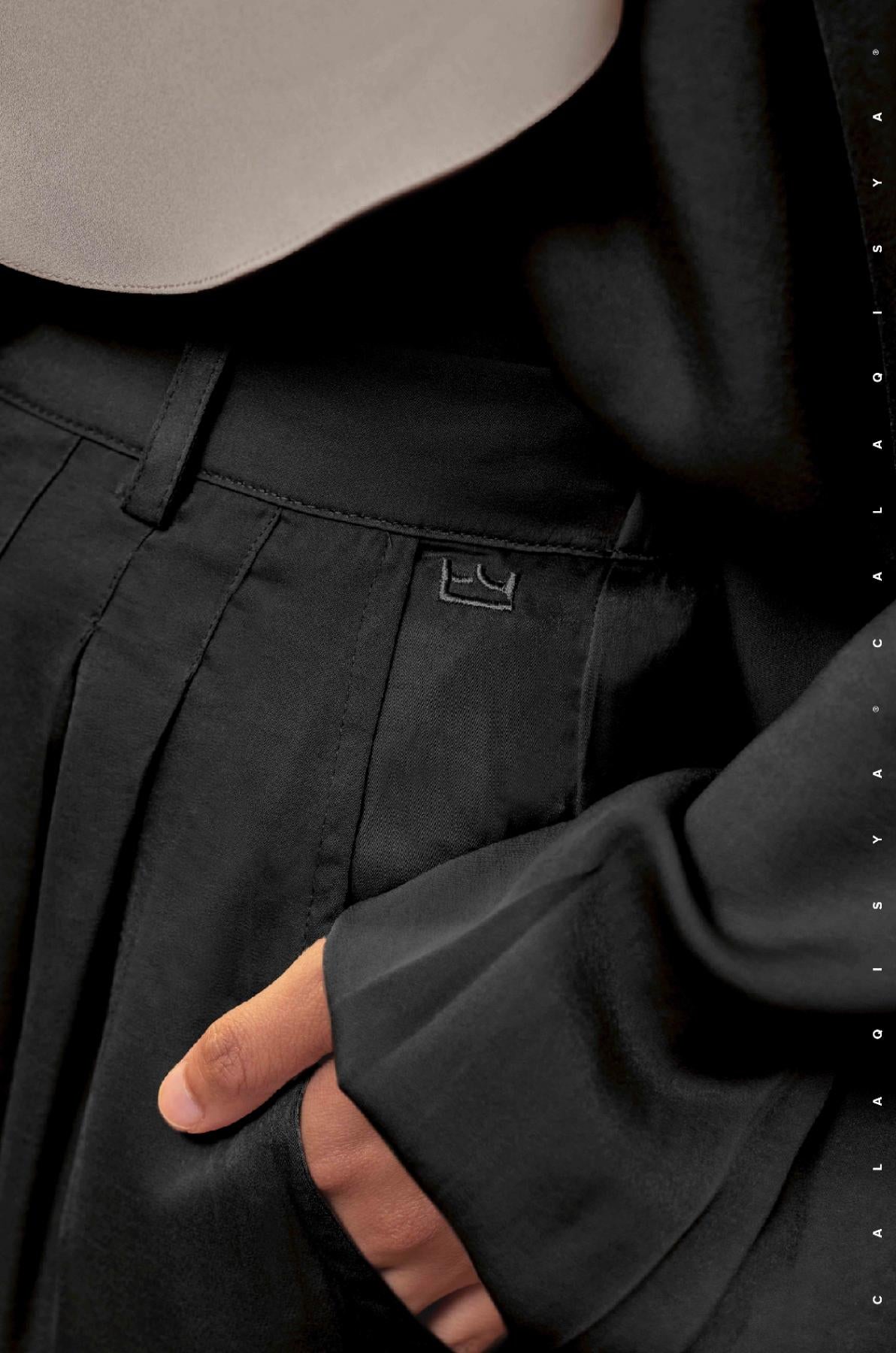 kate-pants-black-02-20230824170755