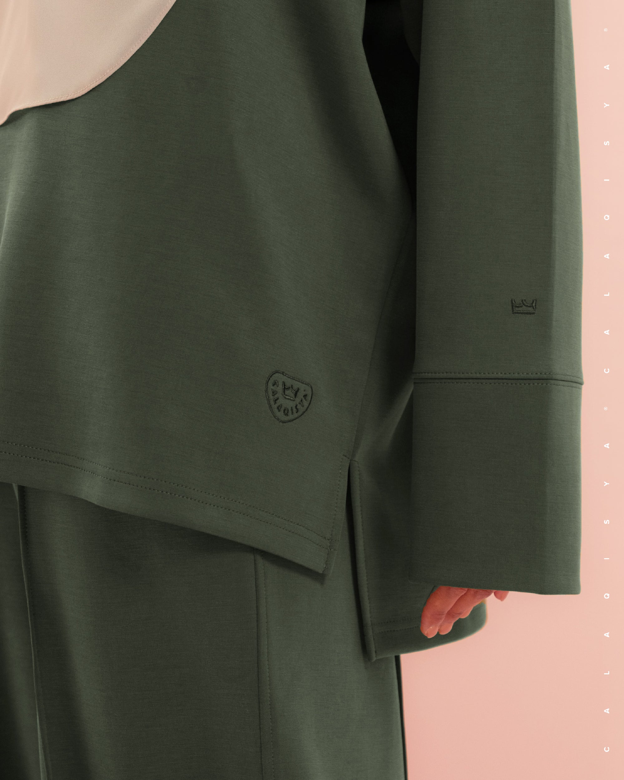 RUSH TOP 2.0 IN KOMBU GREEN