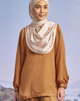 laurel-balloon-sleeve-top-in-brown-sugar-02-20230608182846