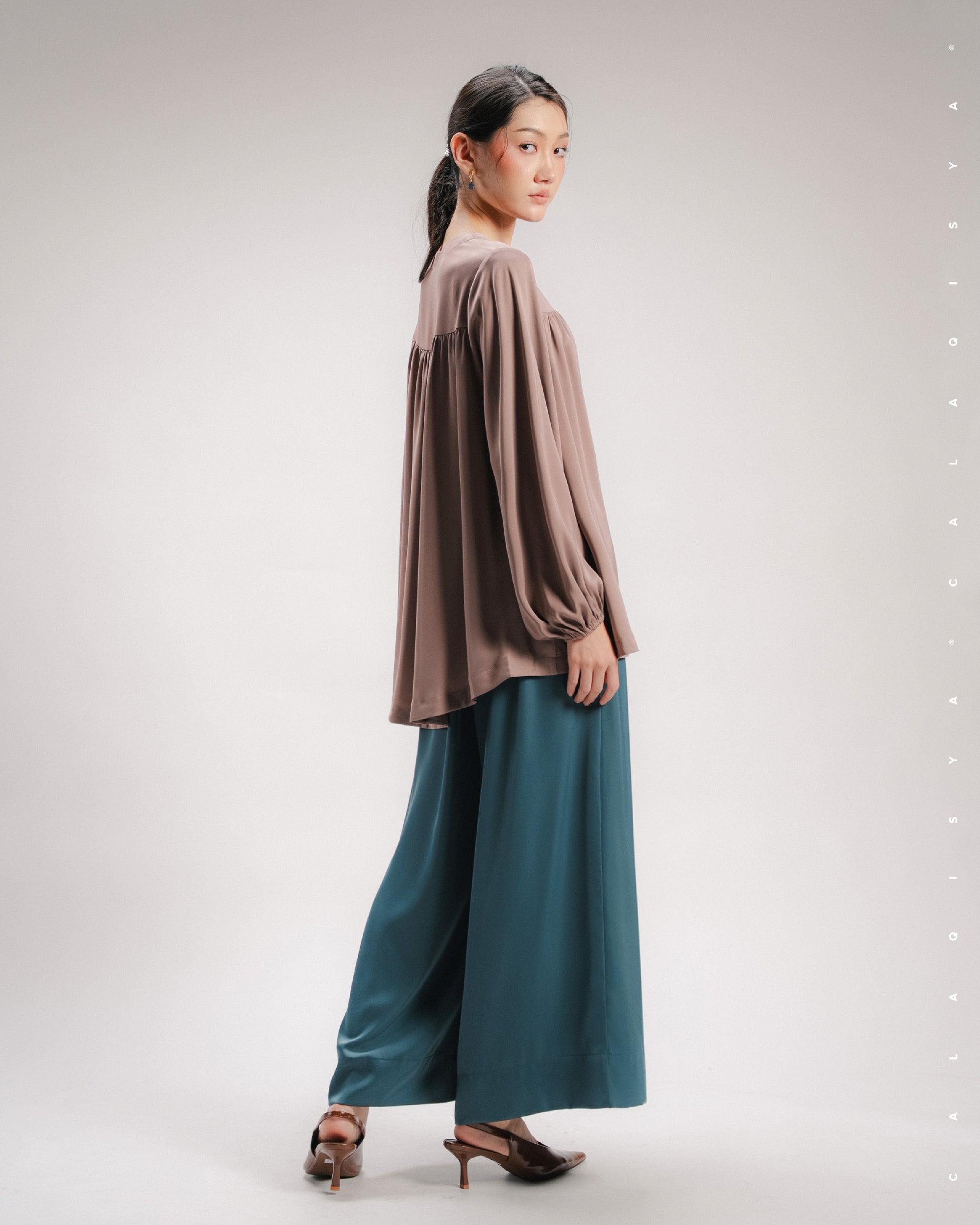KATE TOP 2.0 IN LEAFLESS TREE