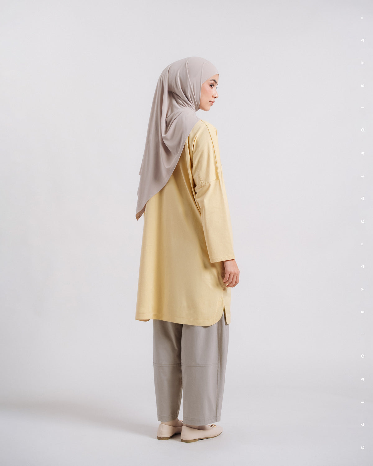 LIGHT LONG TOP IN LEMON ICING