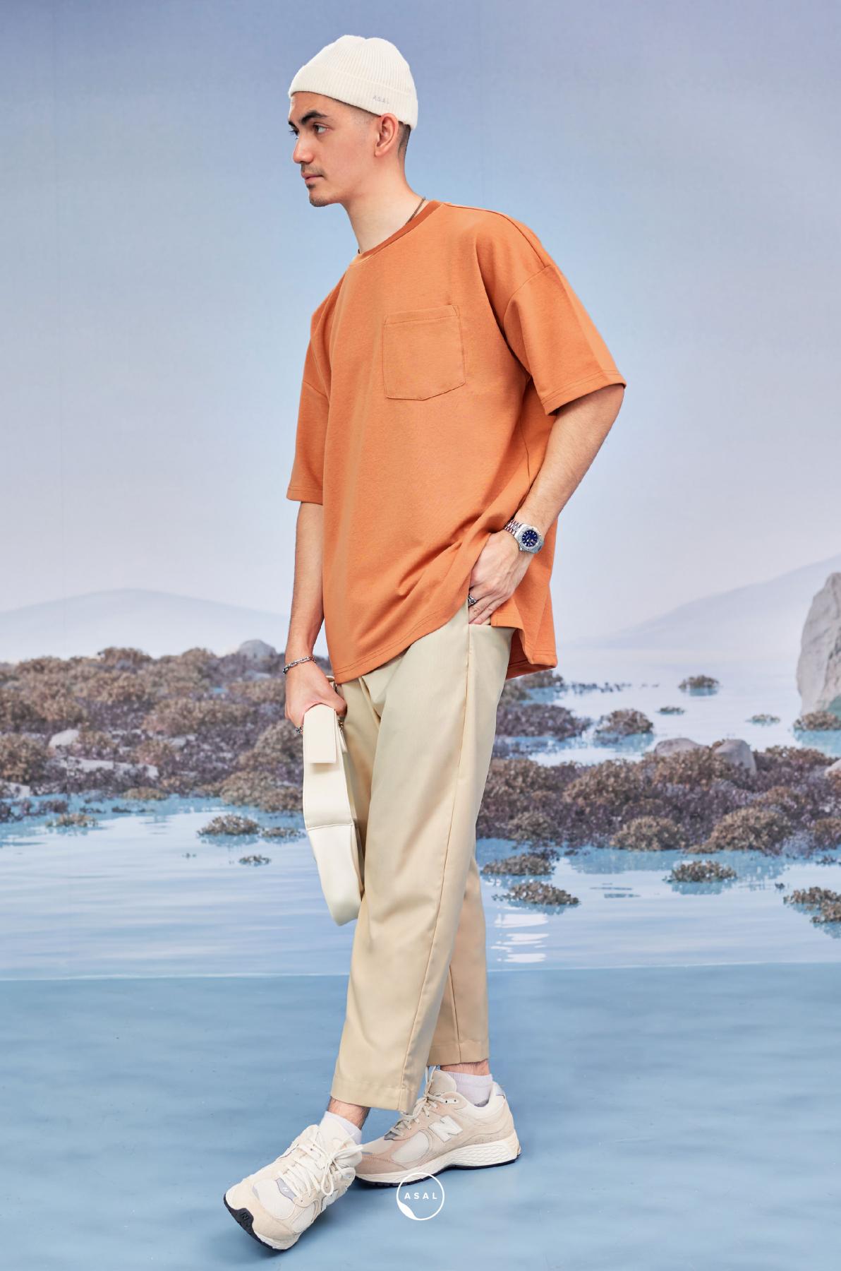 leos-oversized-tshirt-in-apricot-buff-02-20230620185450