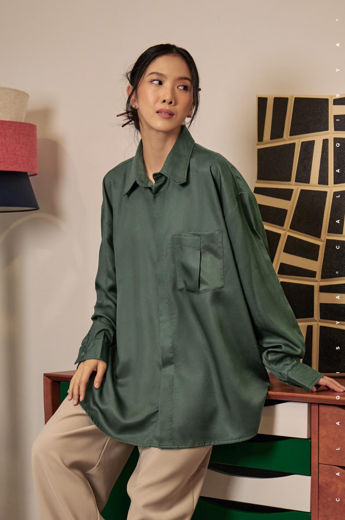 lounge-loose-shirt-in-green-gables-02-20240530194629