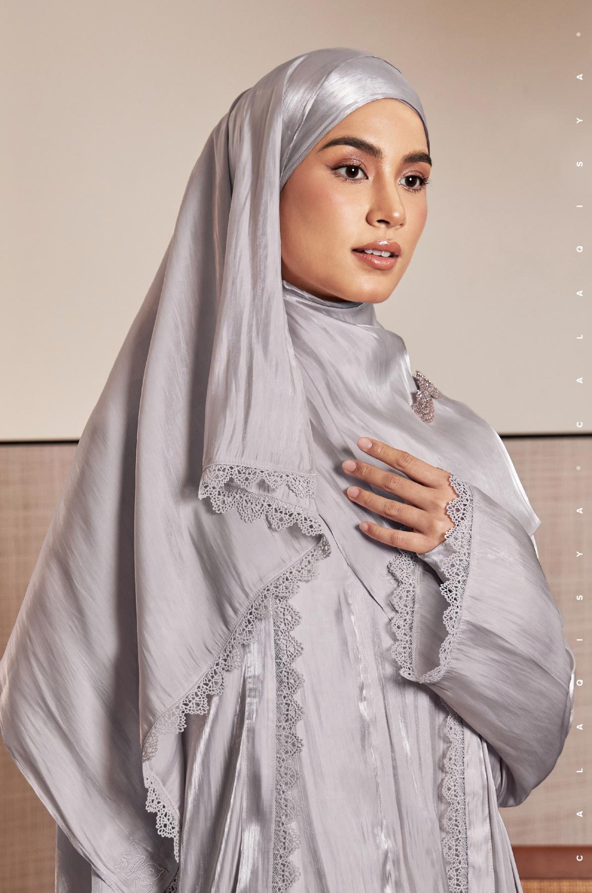 malikha-shawl-in-nimbus-cloud-01-20240530182903