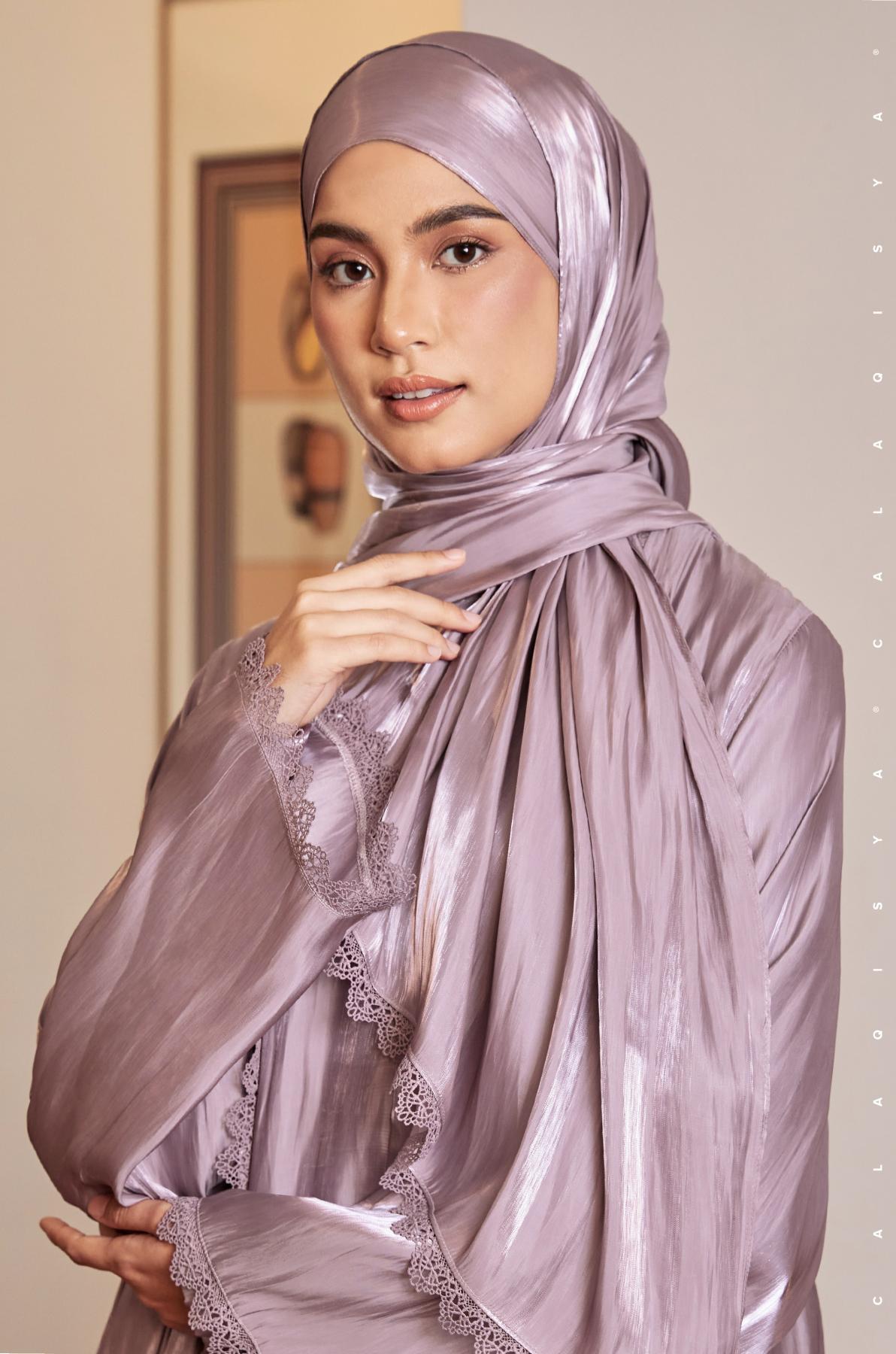 malikha-shawl-in-violet-ice-01-20240530182735