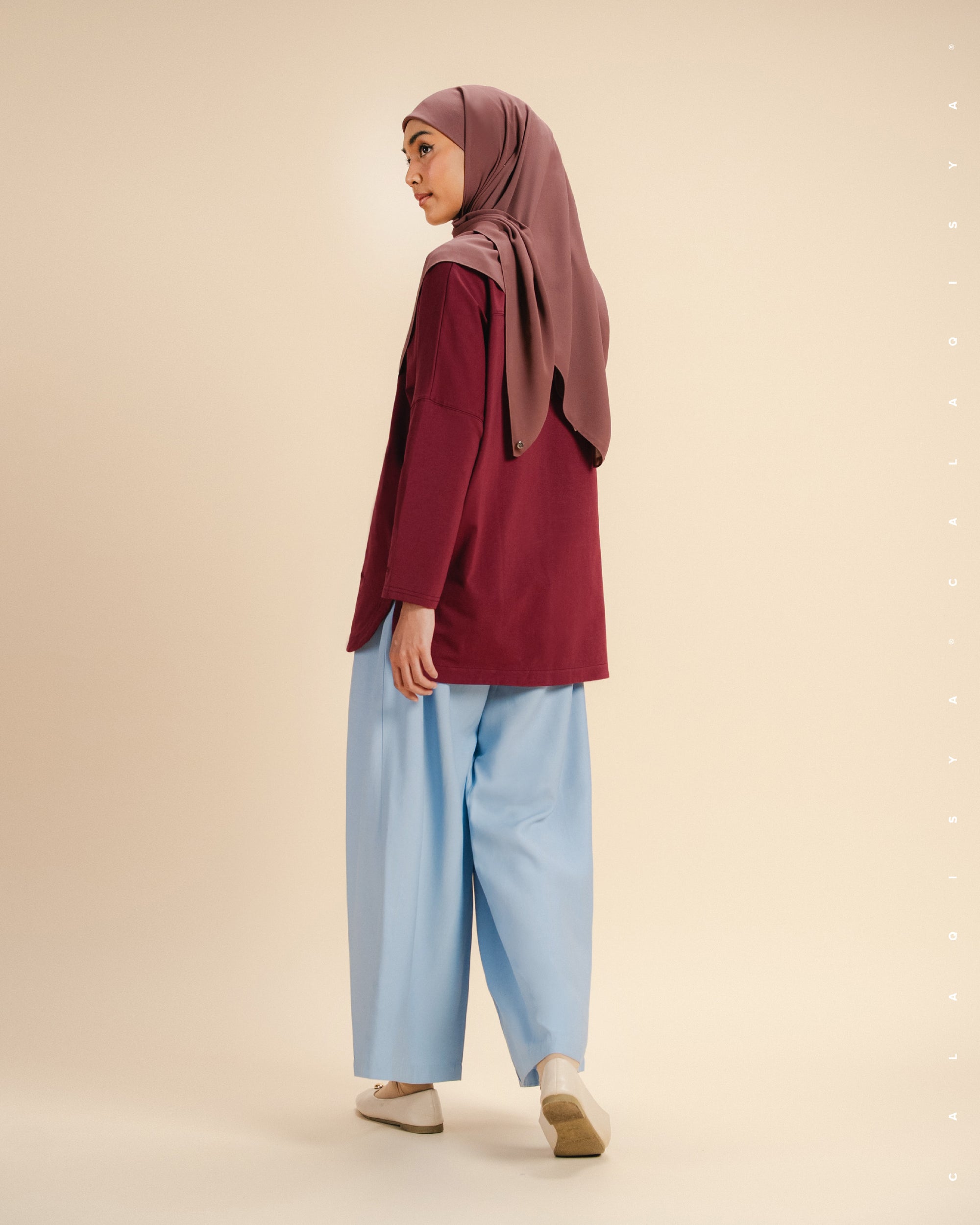 CLOUD SHIRT IN MAROON BANNER