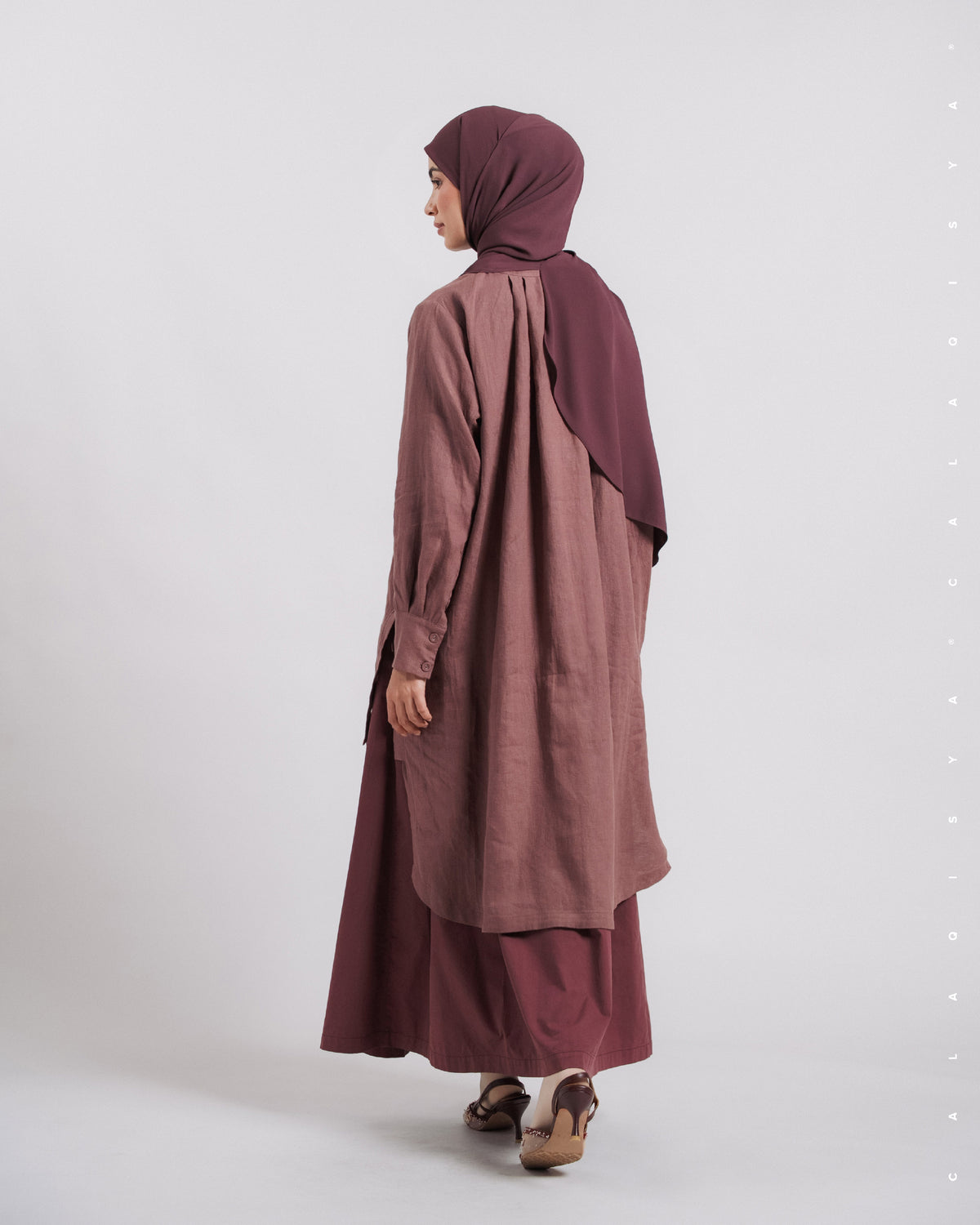 MARGAVX LONG SHIRT (100% LINEN) IN MARRON