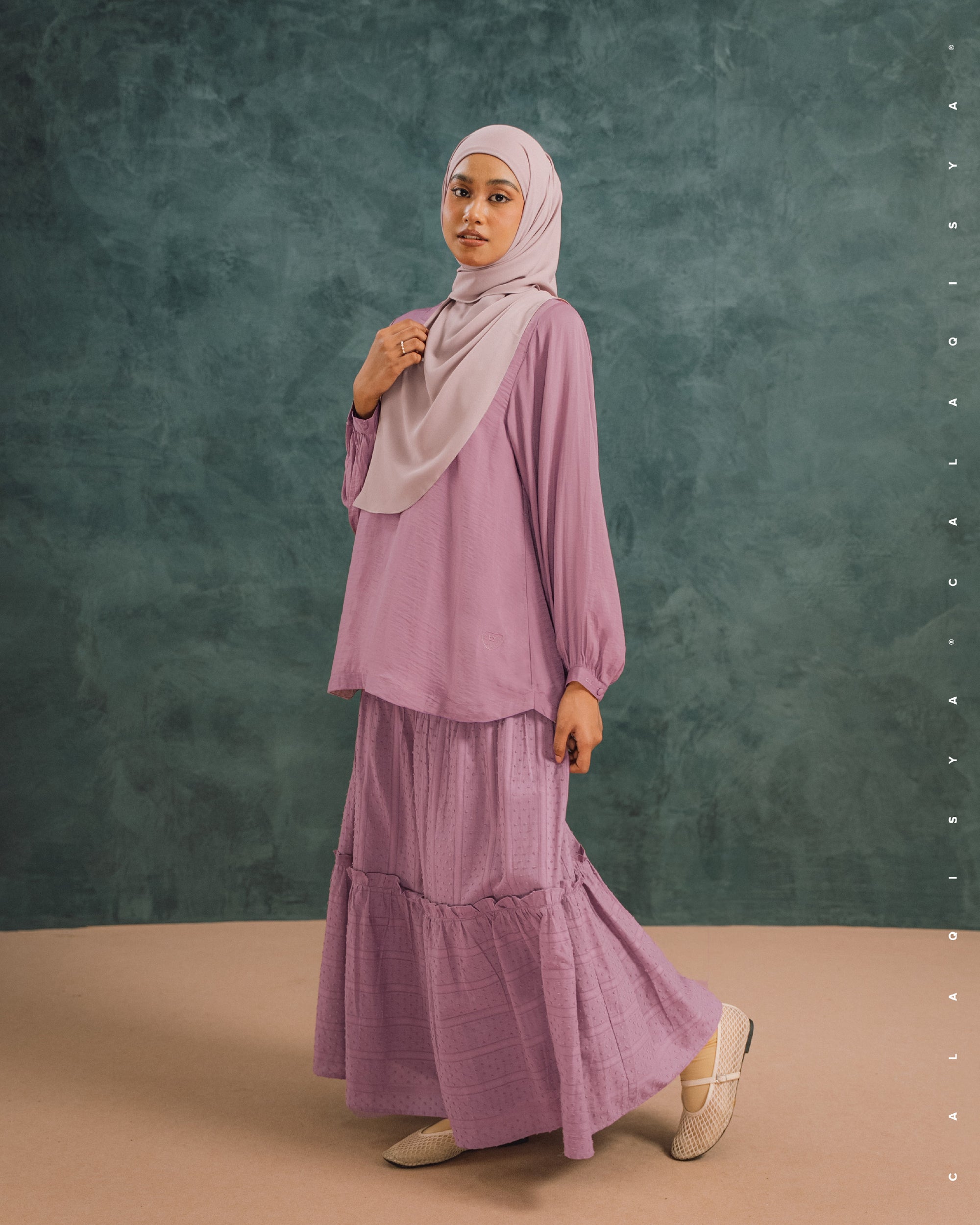 LAUREL BALLOON SLEEVE TOP IN MELLOW MAUVE