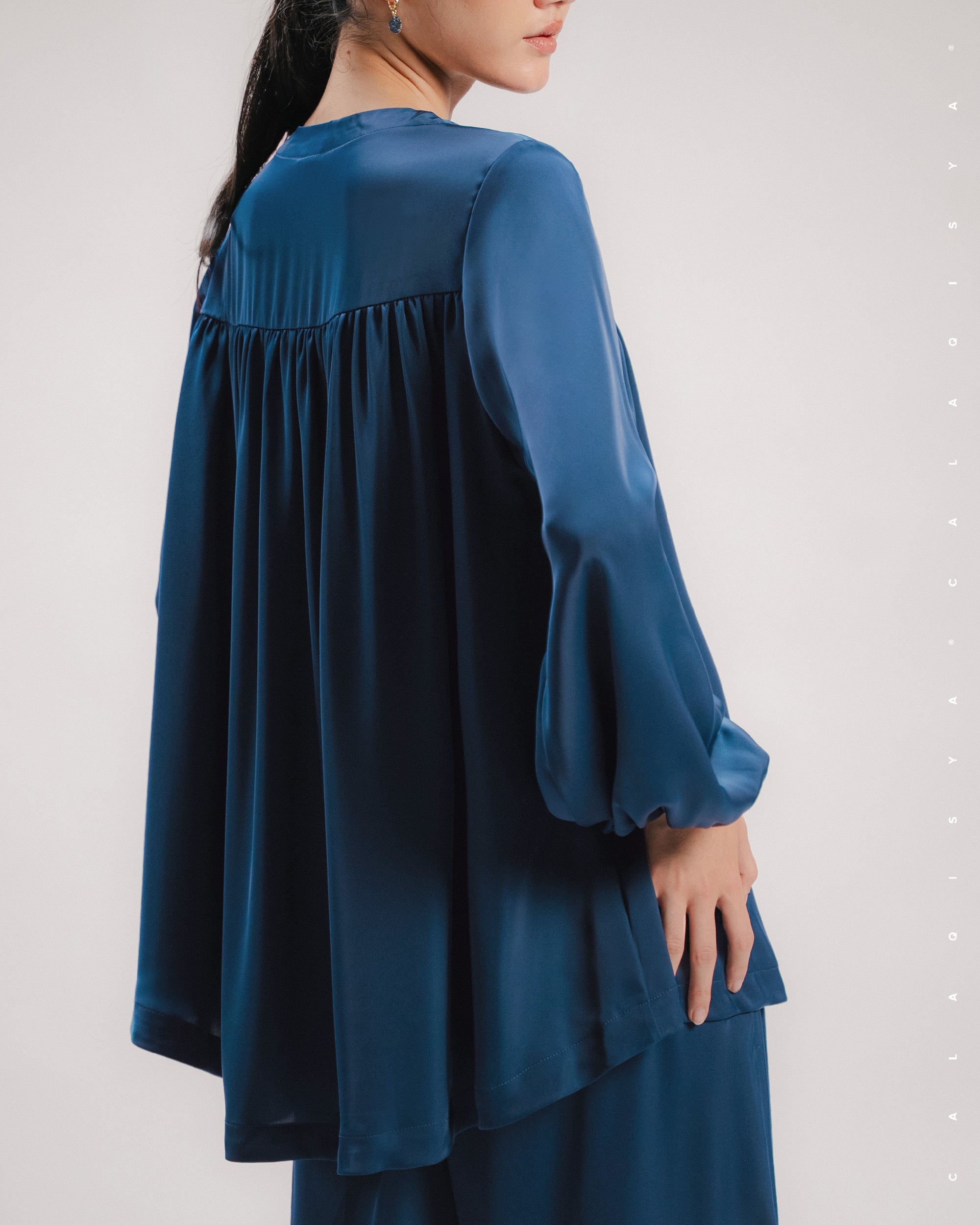 KATE TOP 2.0 IN MIDNIGHT NAVY