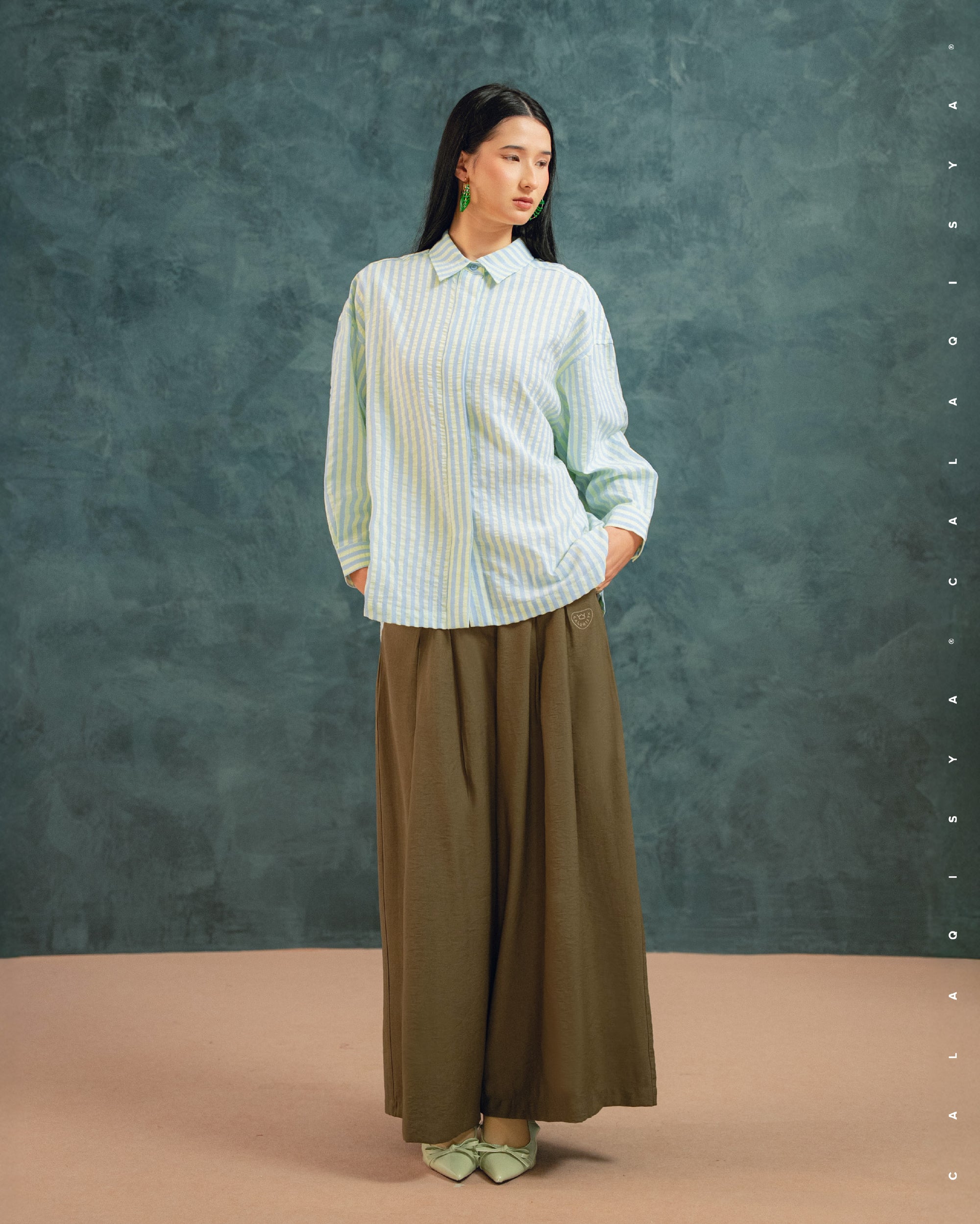 RAINFALL PANTS IN MILITARY OLIVE