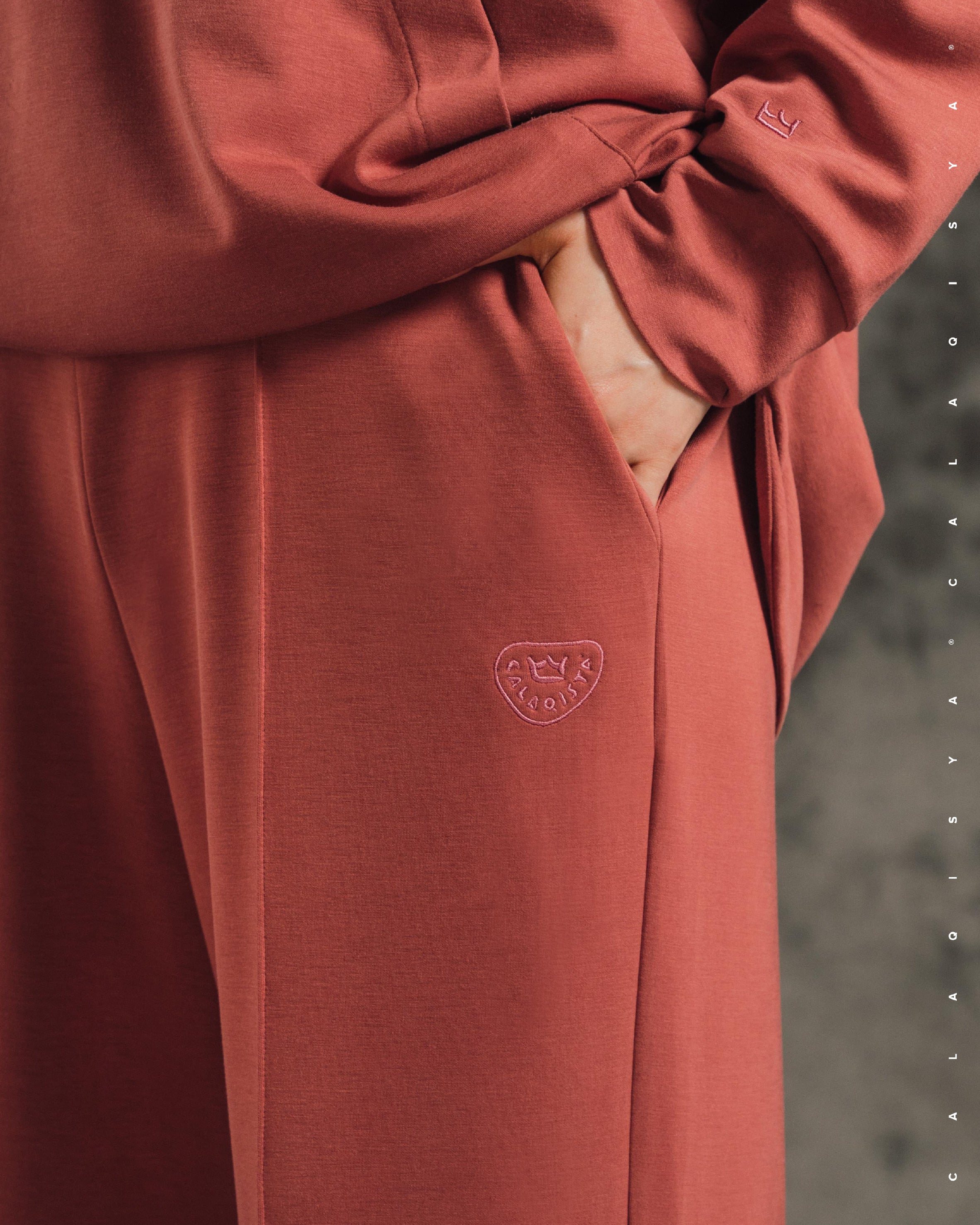 Red Inner Men RUSH CROSS PANTS IN MINERAL RED – CalaQisya