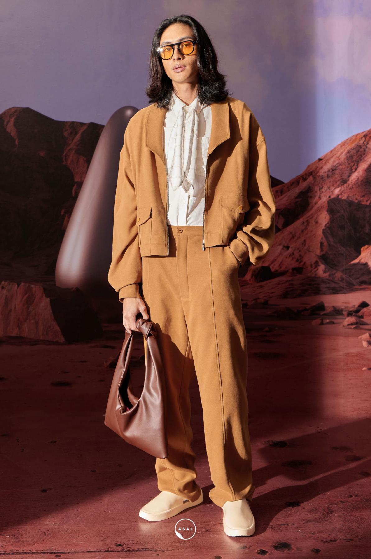 mud-asal-jacket-klfw-in-sunburn-02-20231227113919