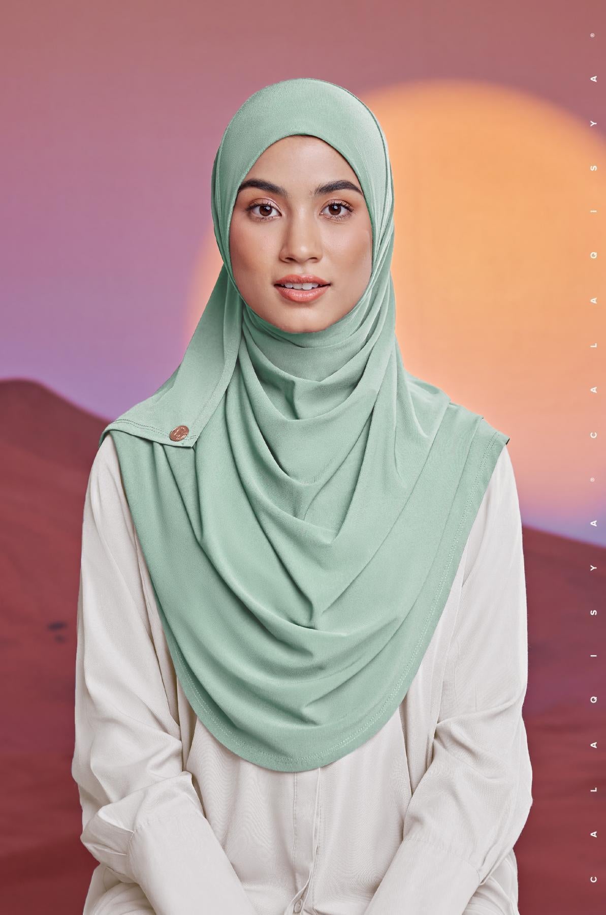 nura-one-loop-in-mist-green-01-20230110124355