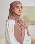 nura-tieback-underchin-in-woodrose-01-20240710174326