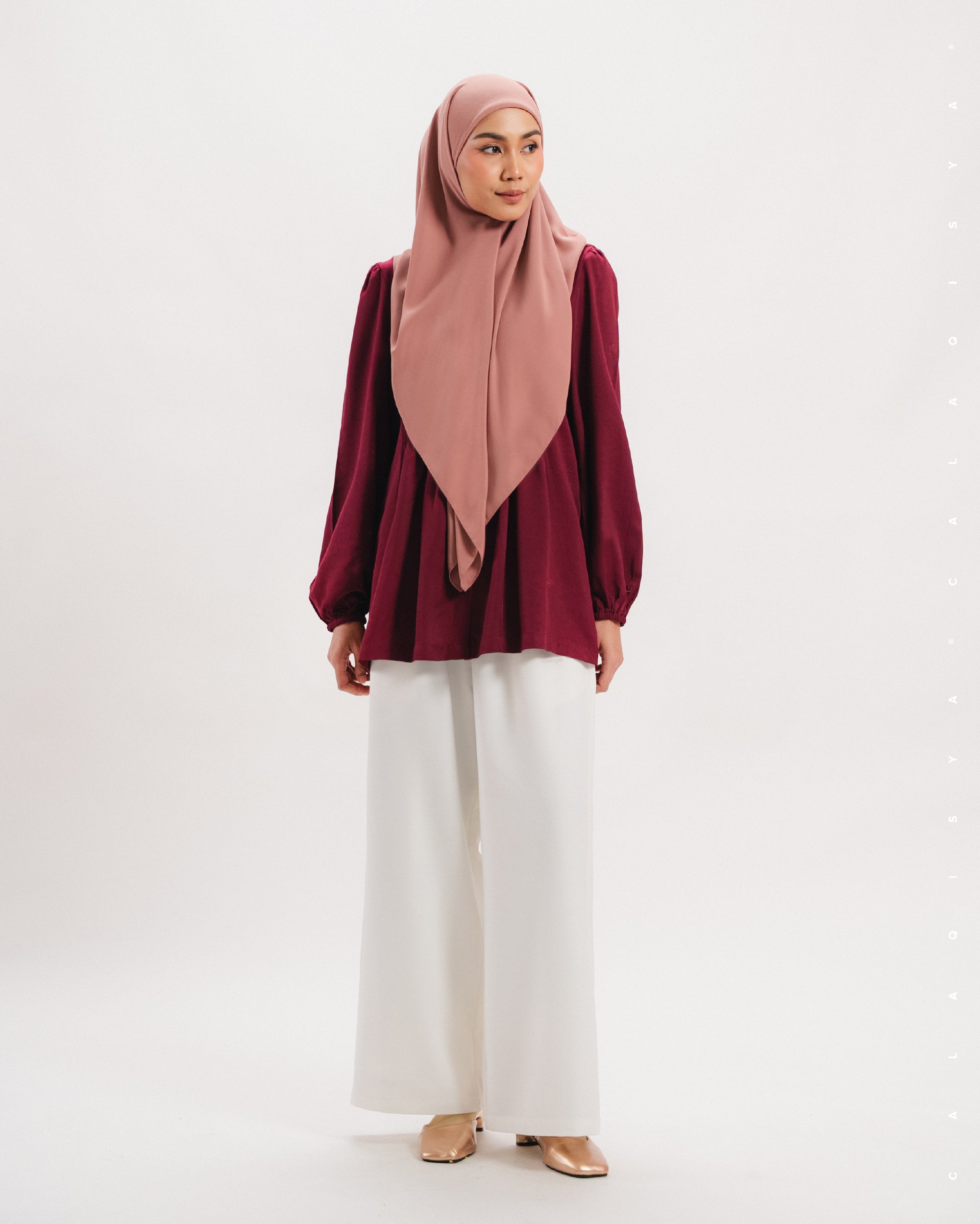 SENA STRAIGHT PANTS IN OFF WHITE (FULLY LINED)