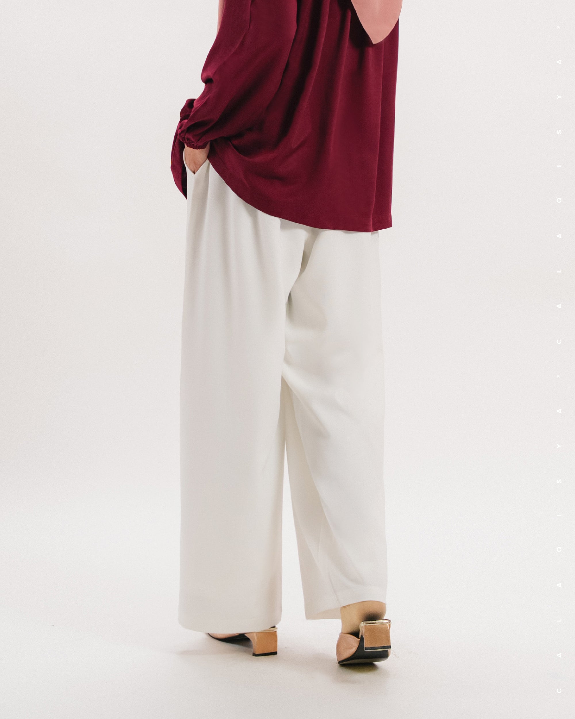 SENA STRAIGHT PANTS IN OFF WHITE (FULLY LINED)