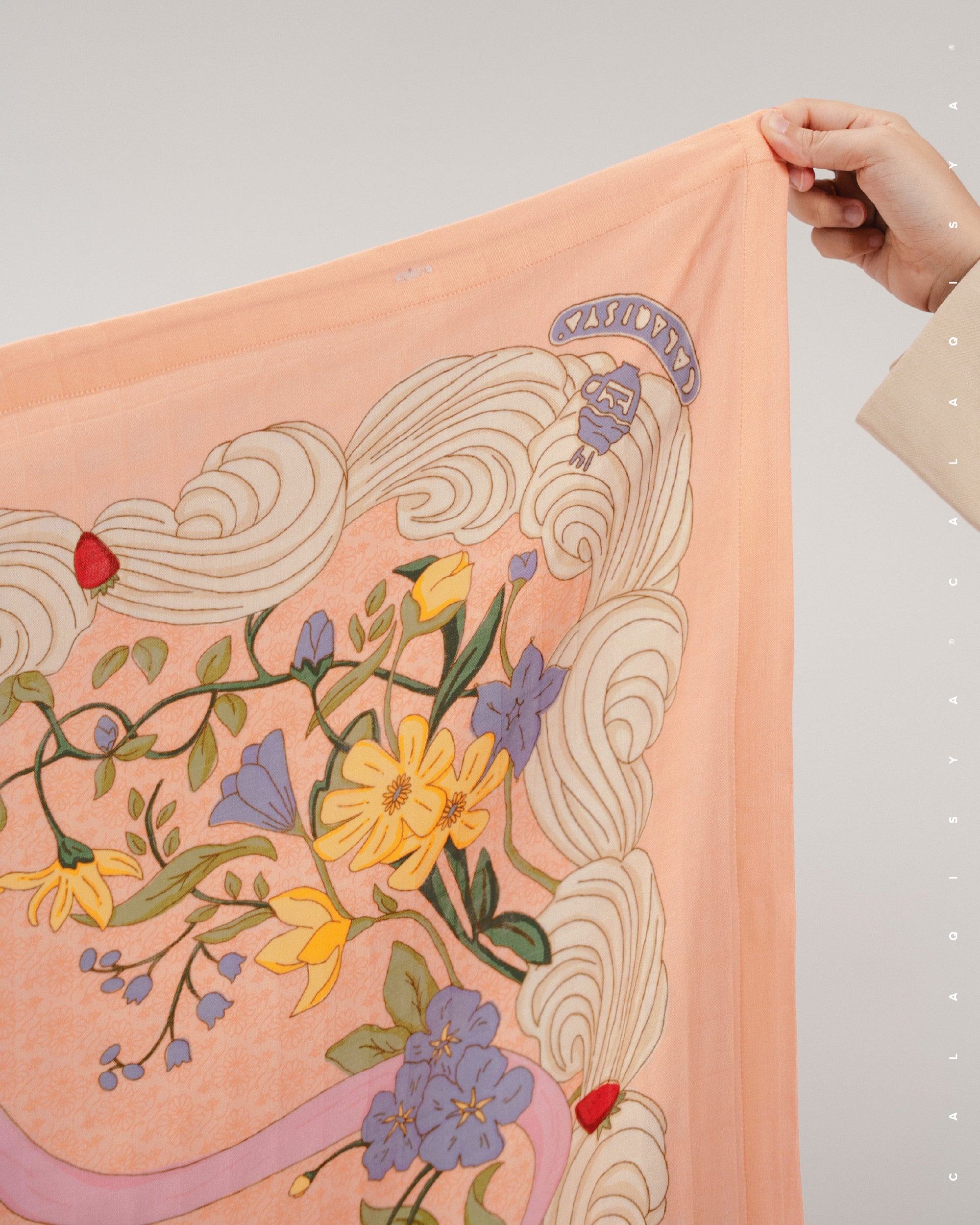 CQ TURNS 14 DDAY BONNIE SWADDLE CLASSIC IN PEARL BLUSH