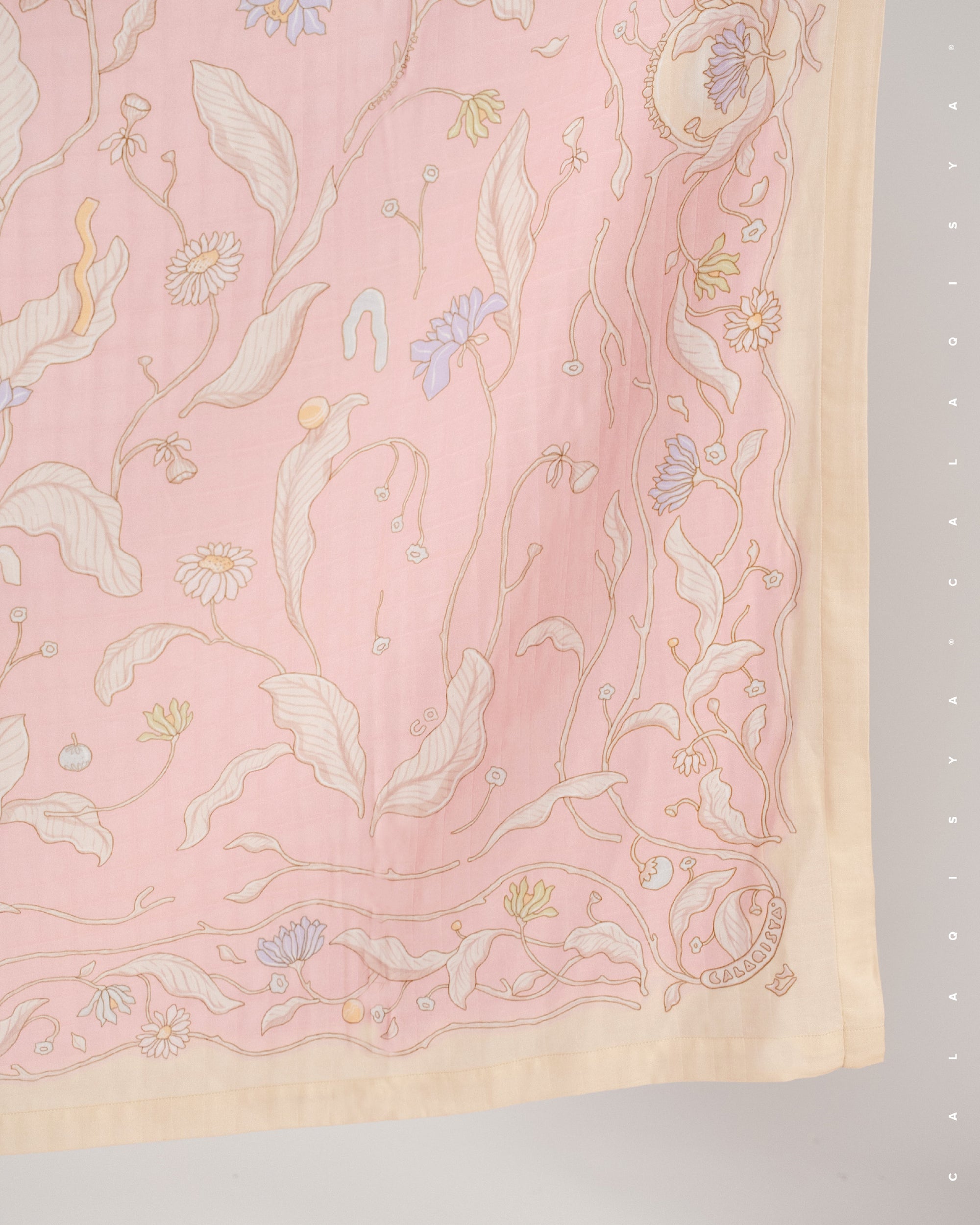 BONNIE SWADDLE CLASSIC IN PEONY