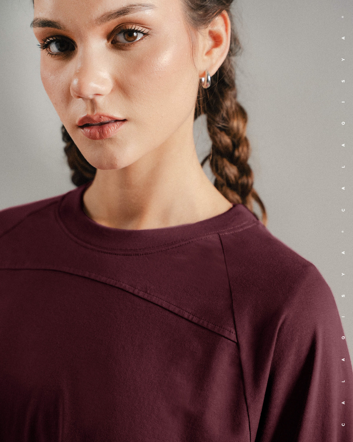 LIGHT CROSSLINE TOP IN PORT ROYALE