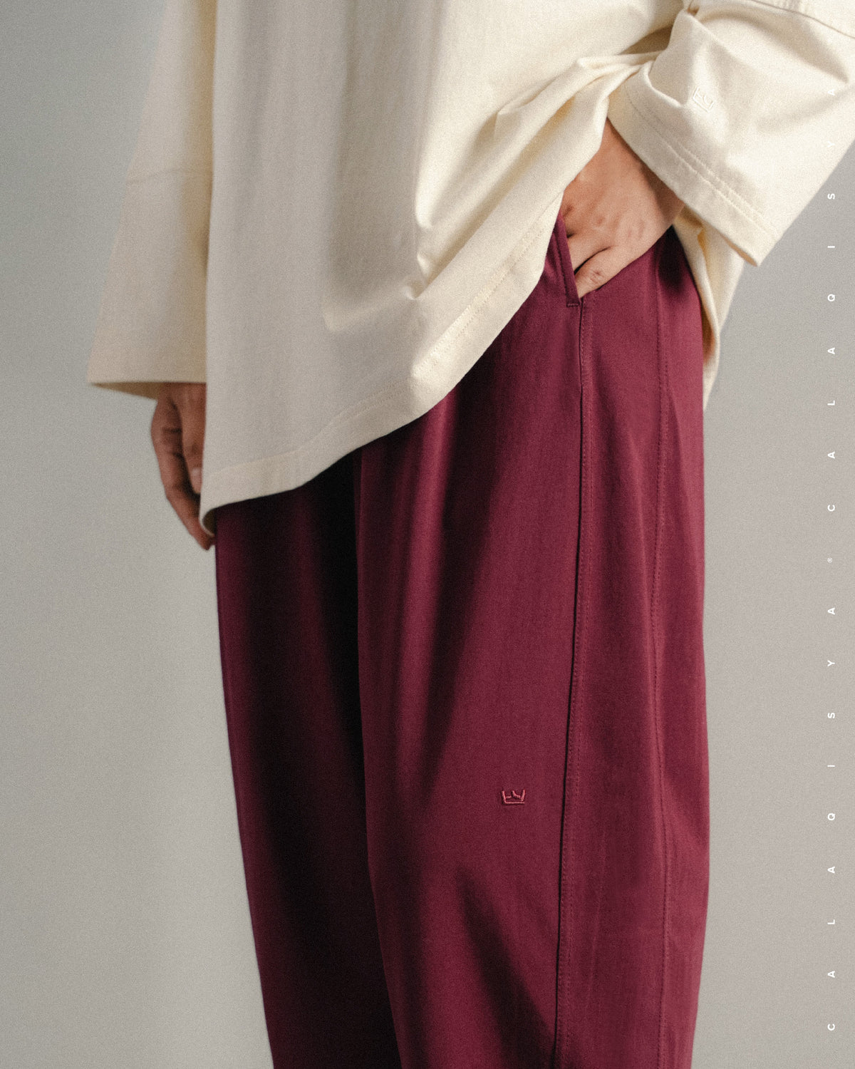 LIGHT COCOON PANTS IN PORT ROYALE