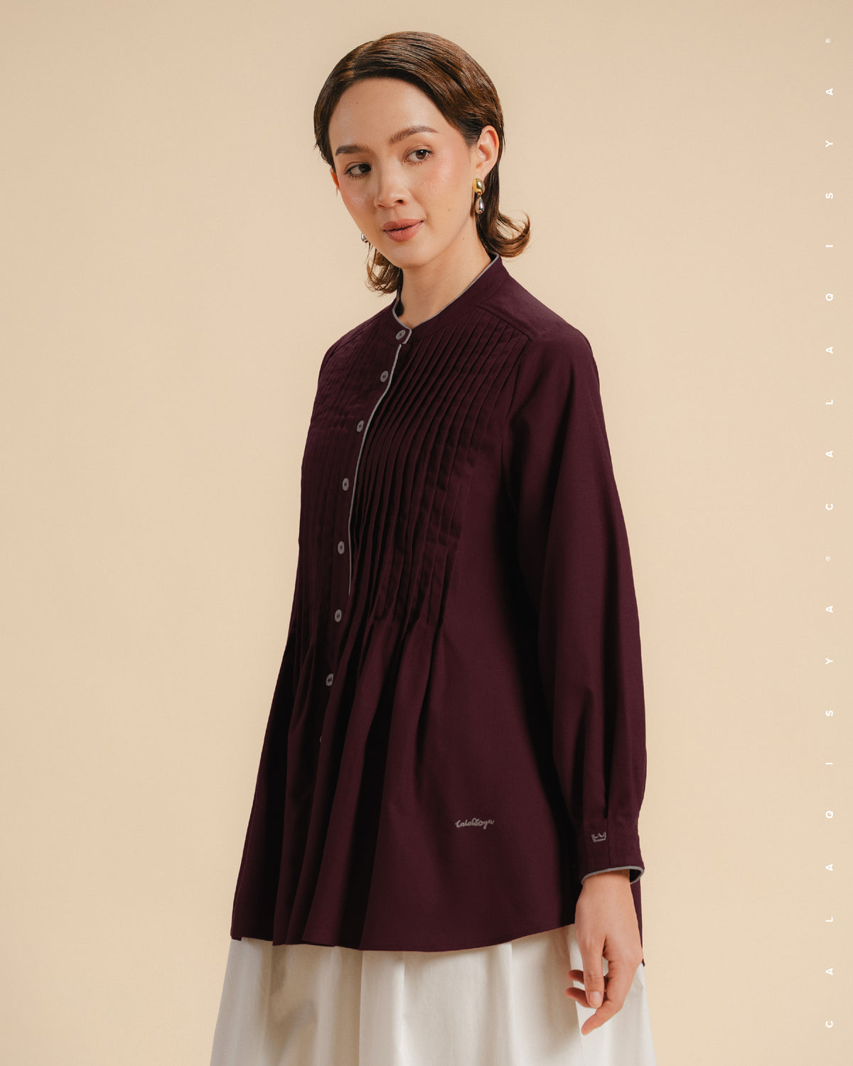 MORA PINTUCK TOP 2.0 IN PORT ROYALE