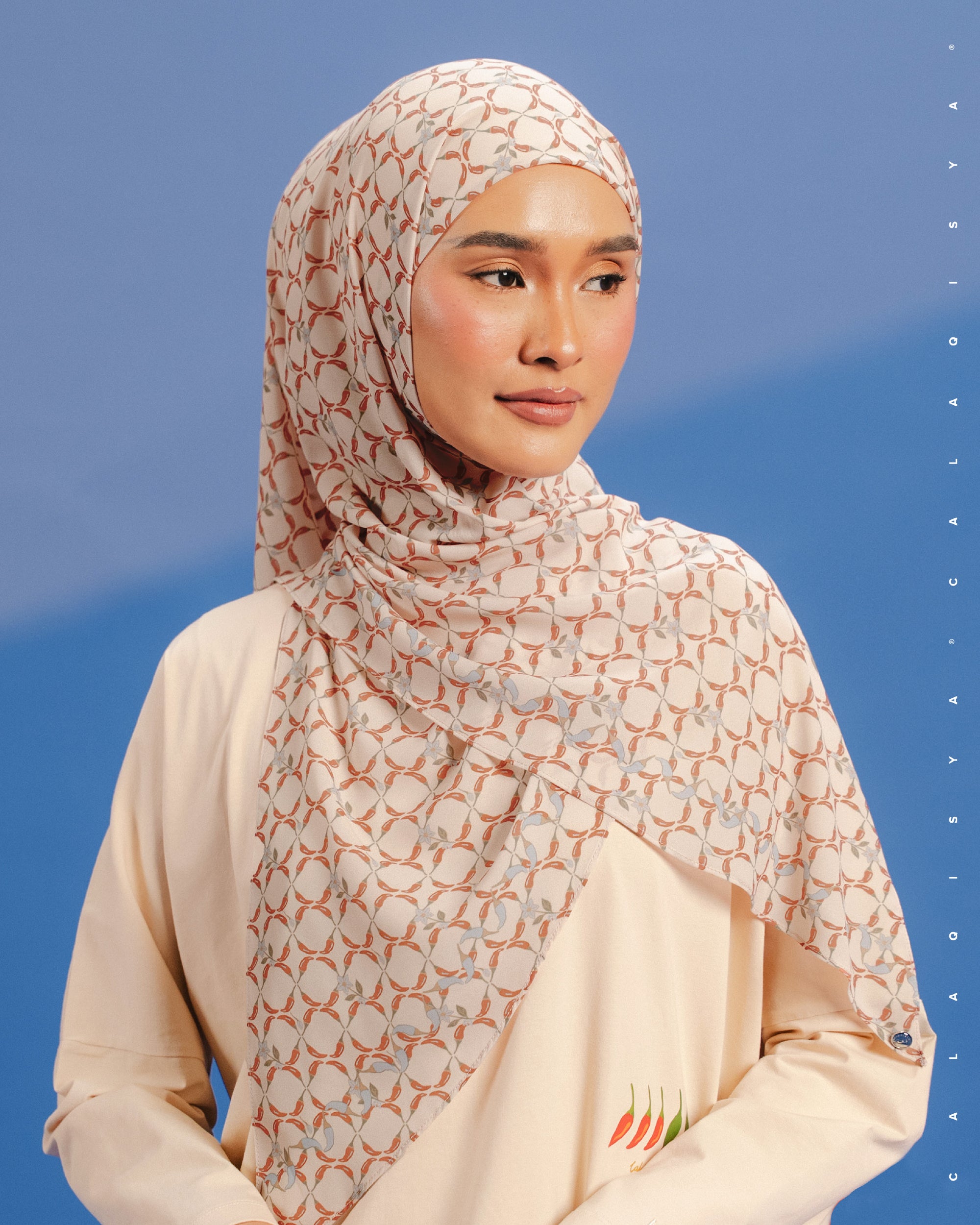 KKCP NEST TIE BACK UNDERCHIN (TRIANGLE) IN POWDER PUFF