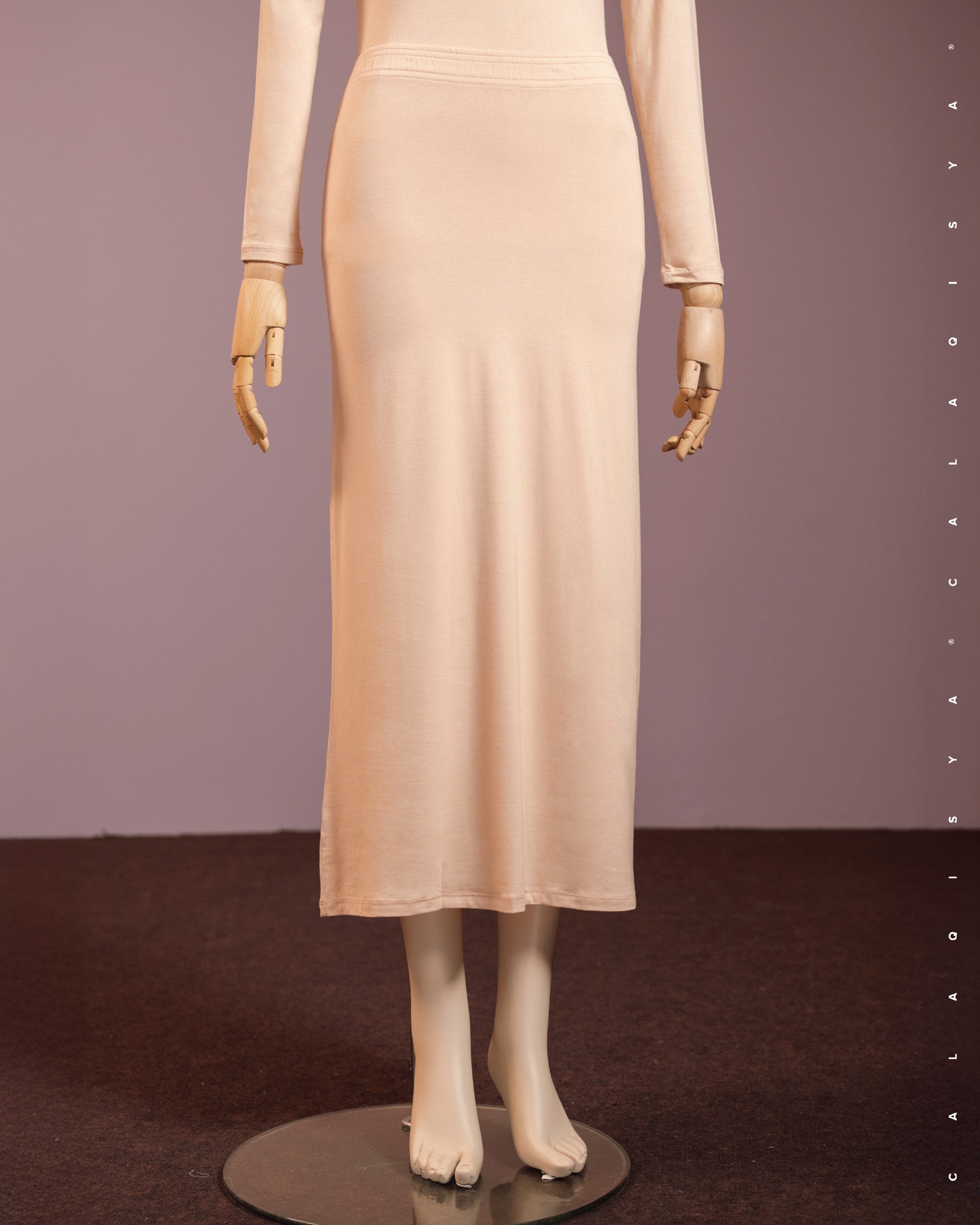UNDERSKIRT IN POWDER PUFF – CalaQisya