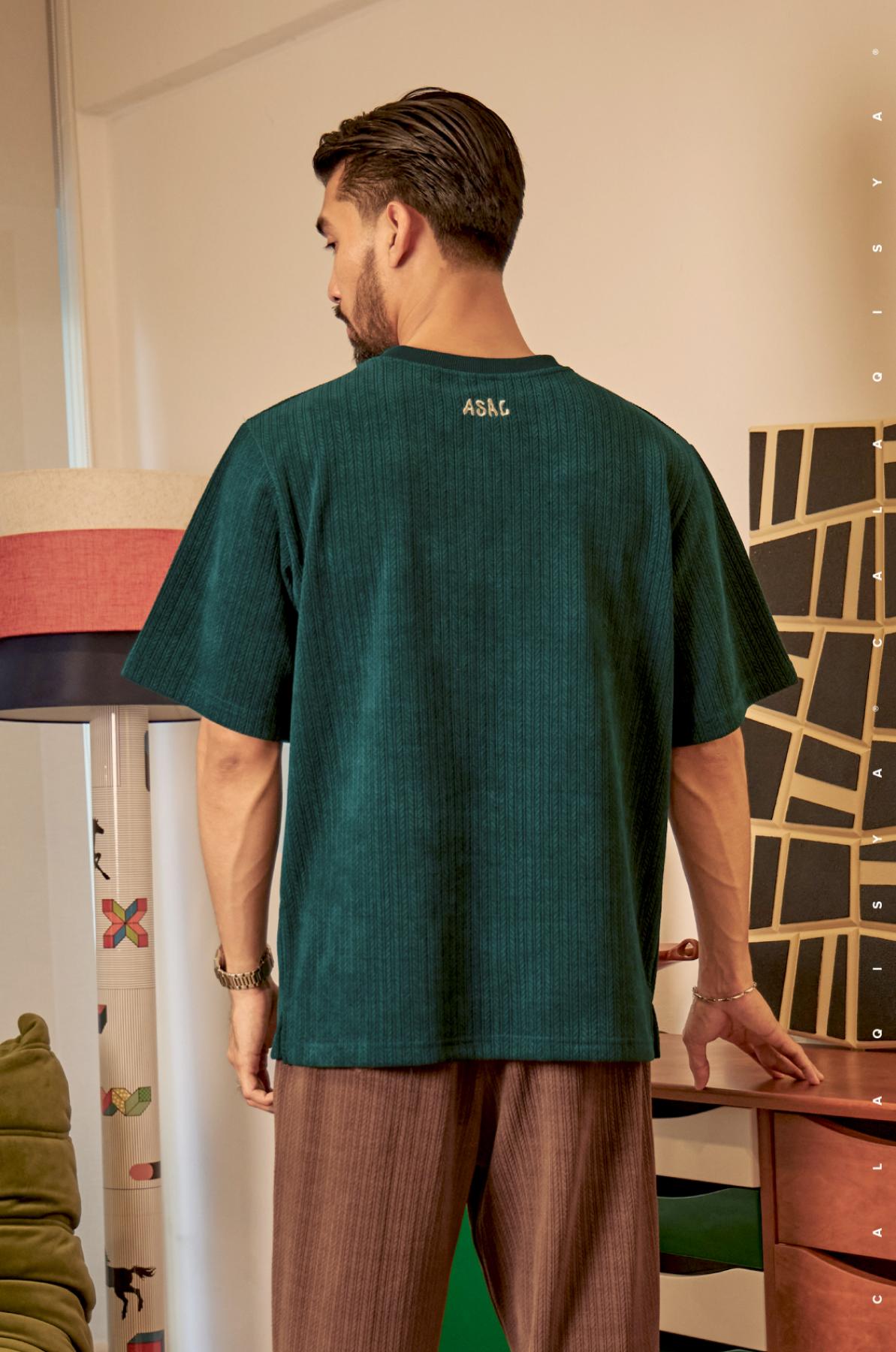 pretzel-oversize-tee-in-rain-forest-01-20240530182906