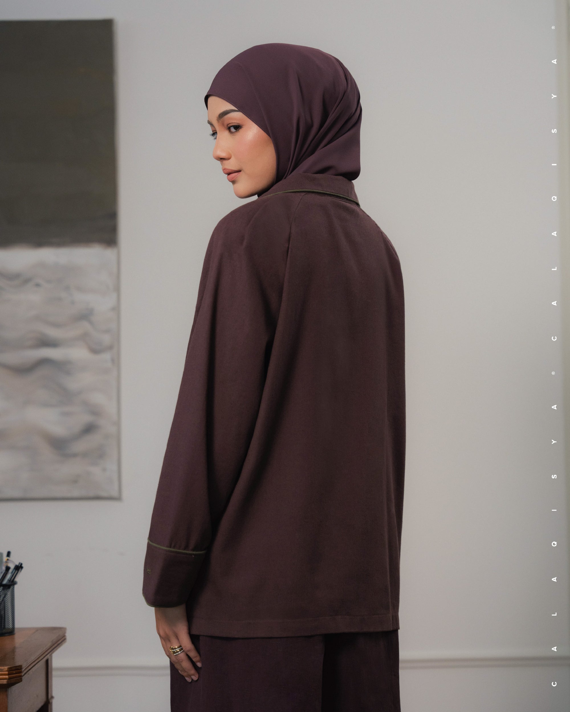 HOURS BLAZER (100% LINEN) IN PUCE