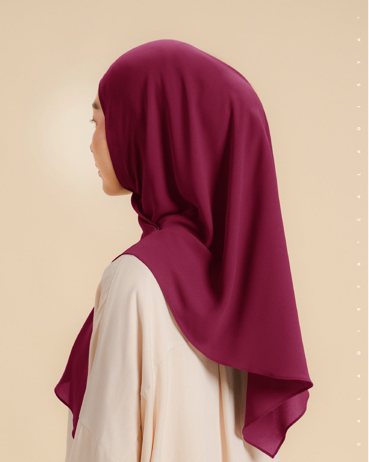 DANIAH TIE BACK UNDERCHIN (TRIANGLE) IN RED PLUM