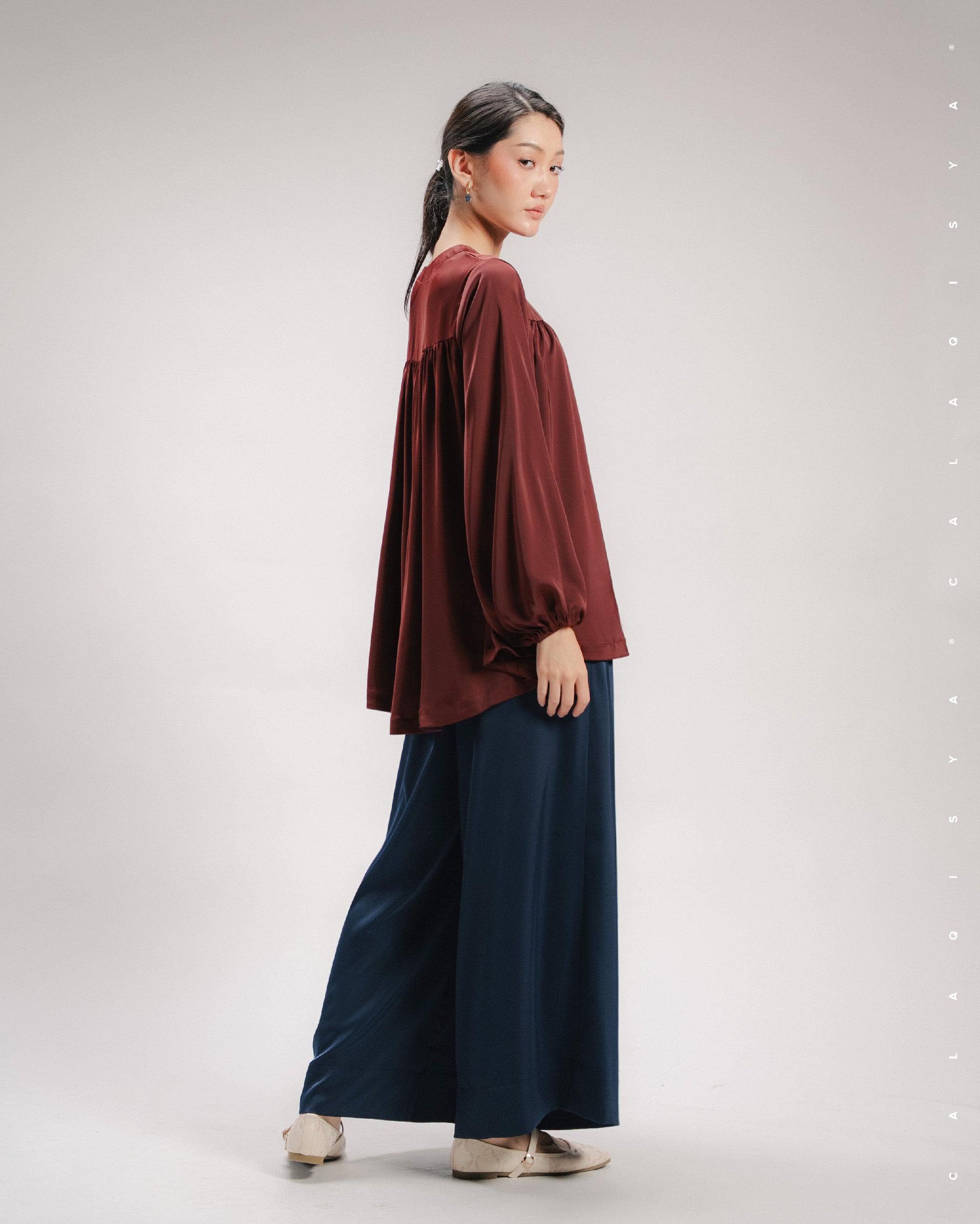 KATE TOP 2.0 IN RED MAHOGANY
