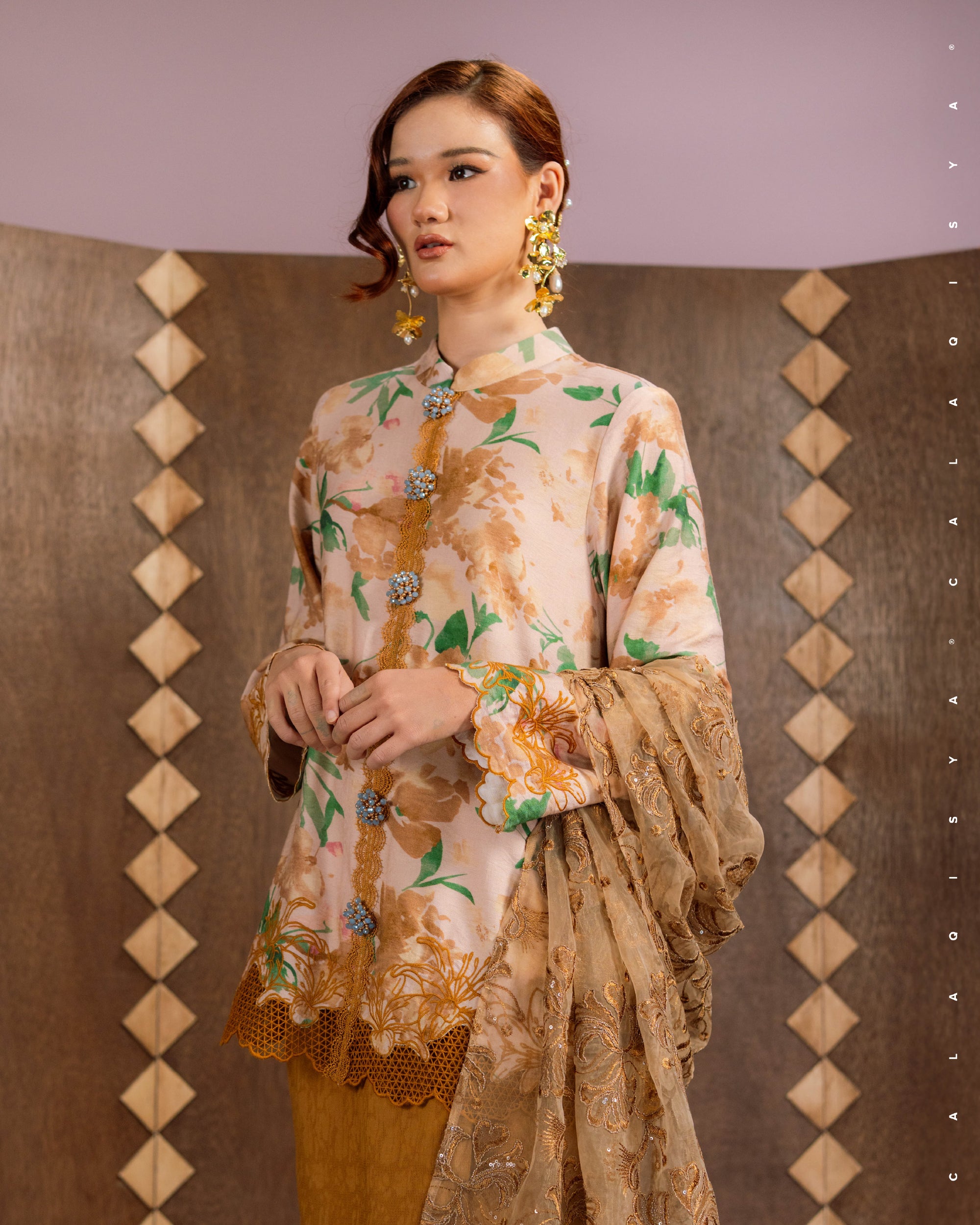 REHAN IN ROASTED PECAN