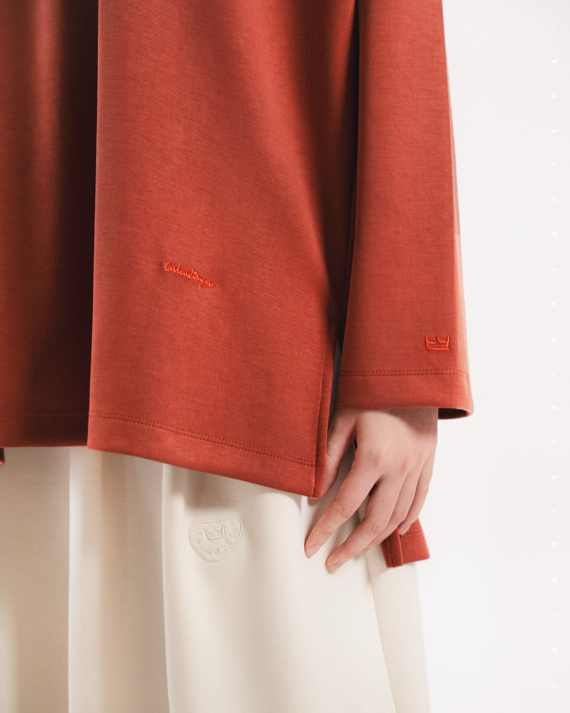 BREATHE RUSH SHIRT IN ROASTED RUSSET