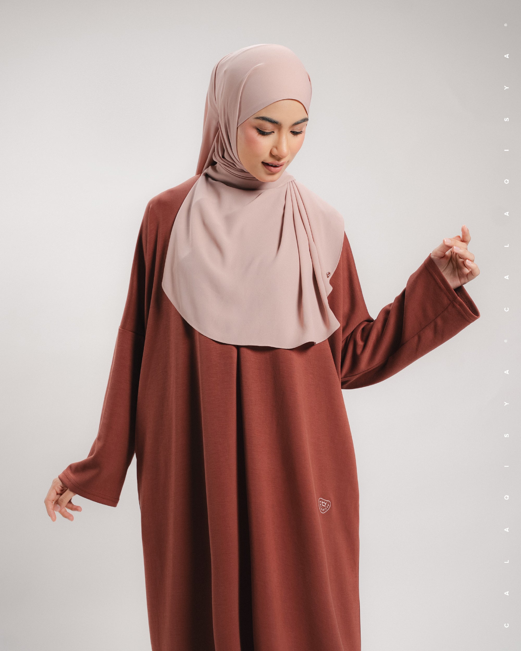 BREATHE RUSH DRESS IN ROASTED RUSSET
