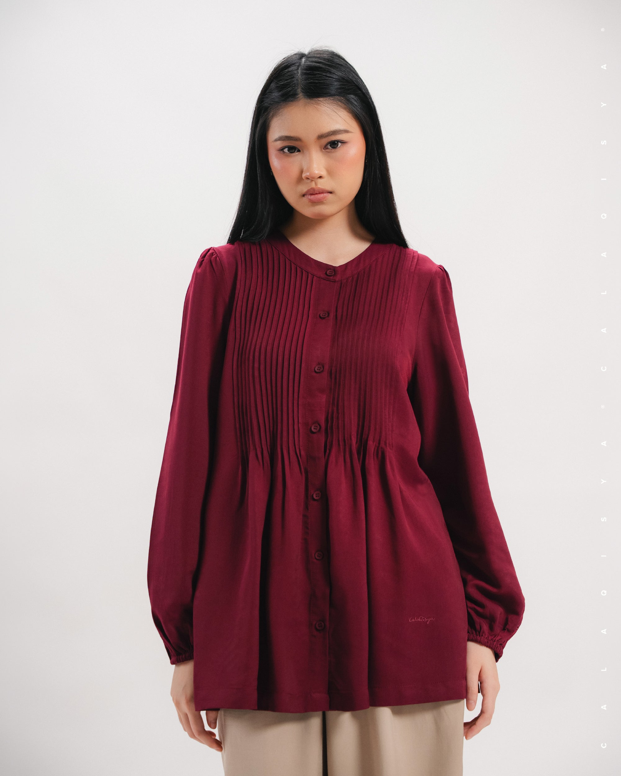 CELIA IN RUMBA RED