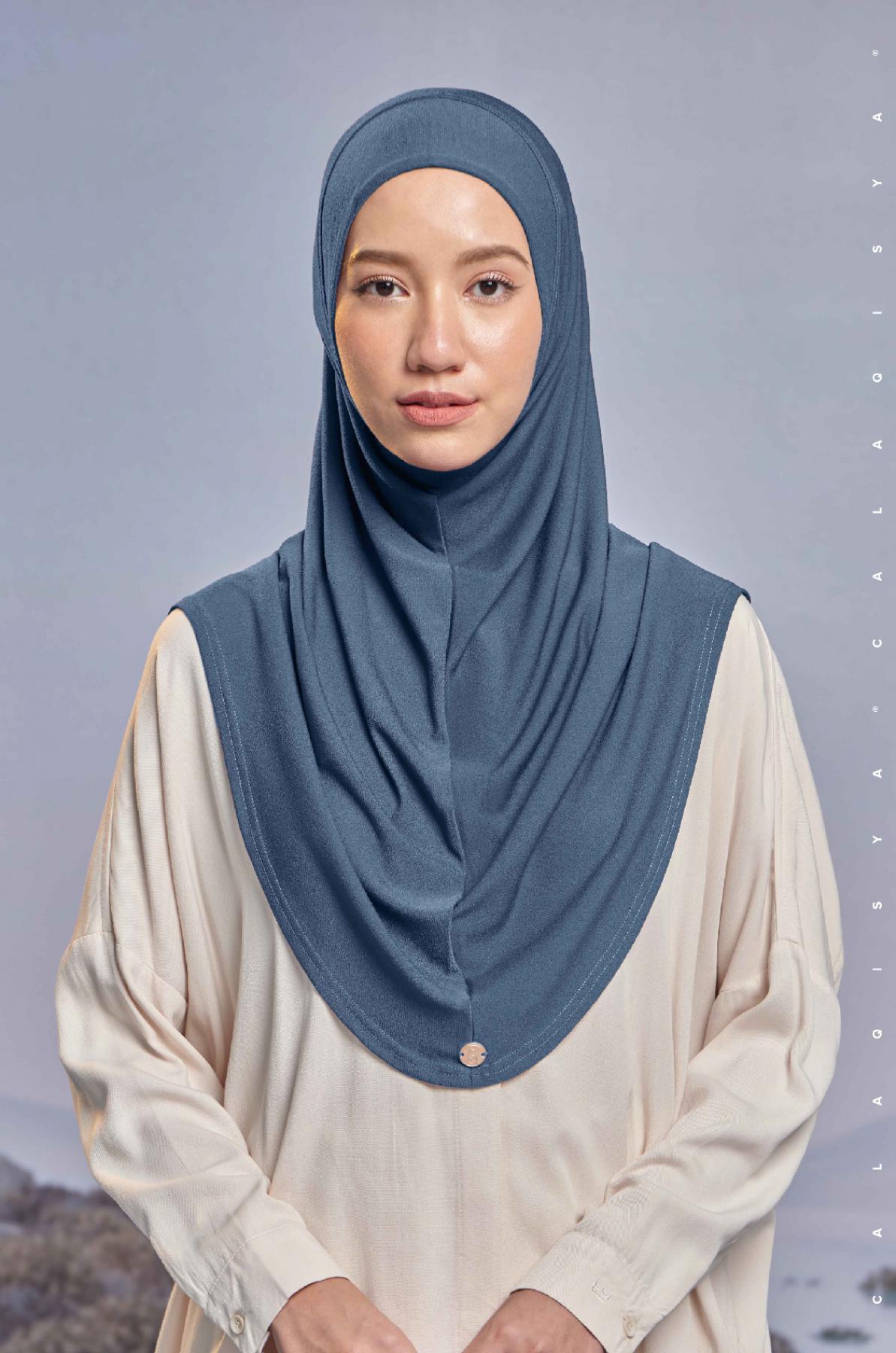 safa-instant-in-dark-denim-01-20230810174607