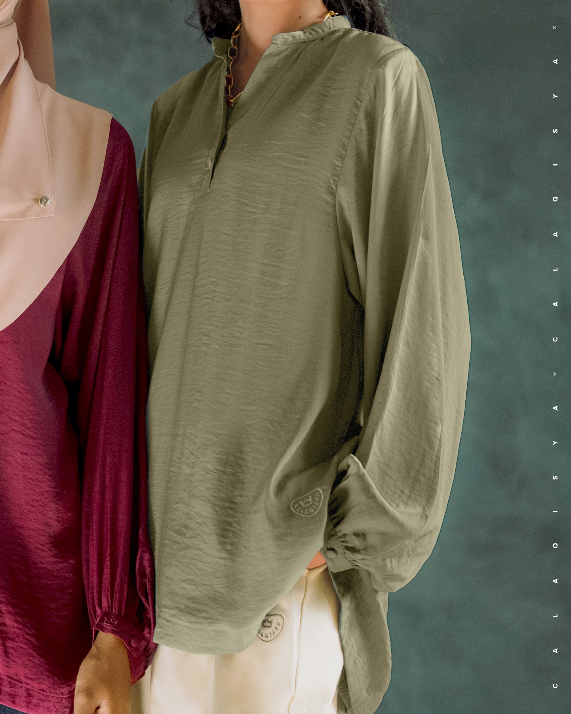 LAUREL BALLOON SLEEVE TOP IN SAGE