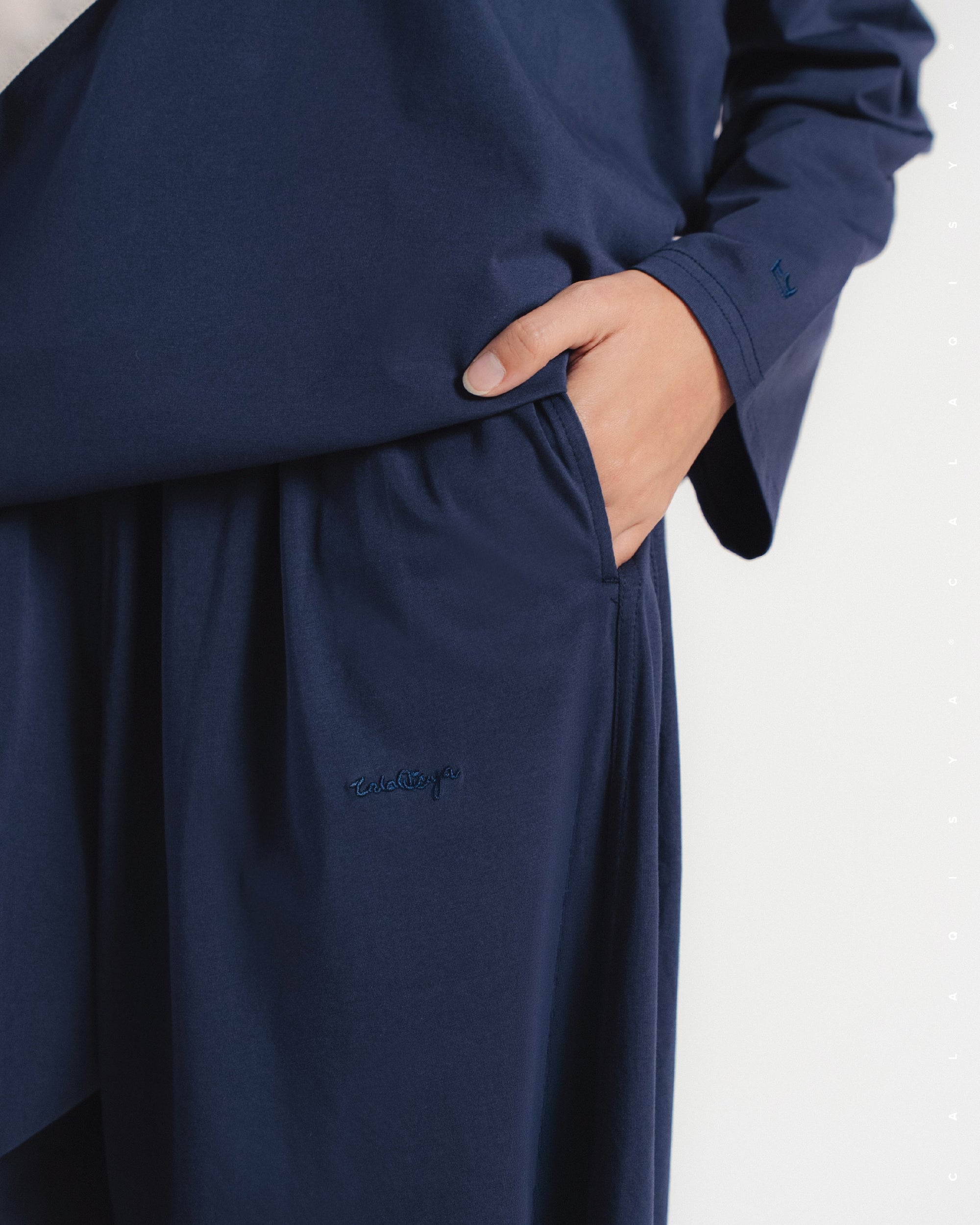 LIGHT COCOON PANTS IN SEABORNE