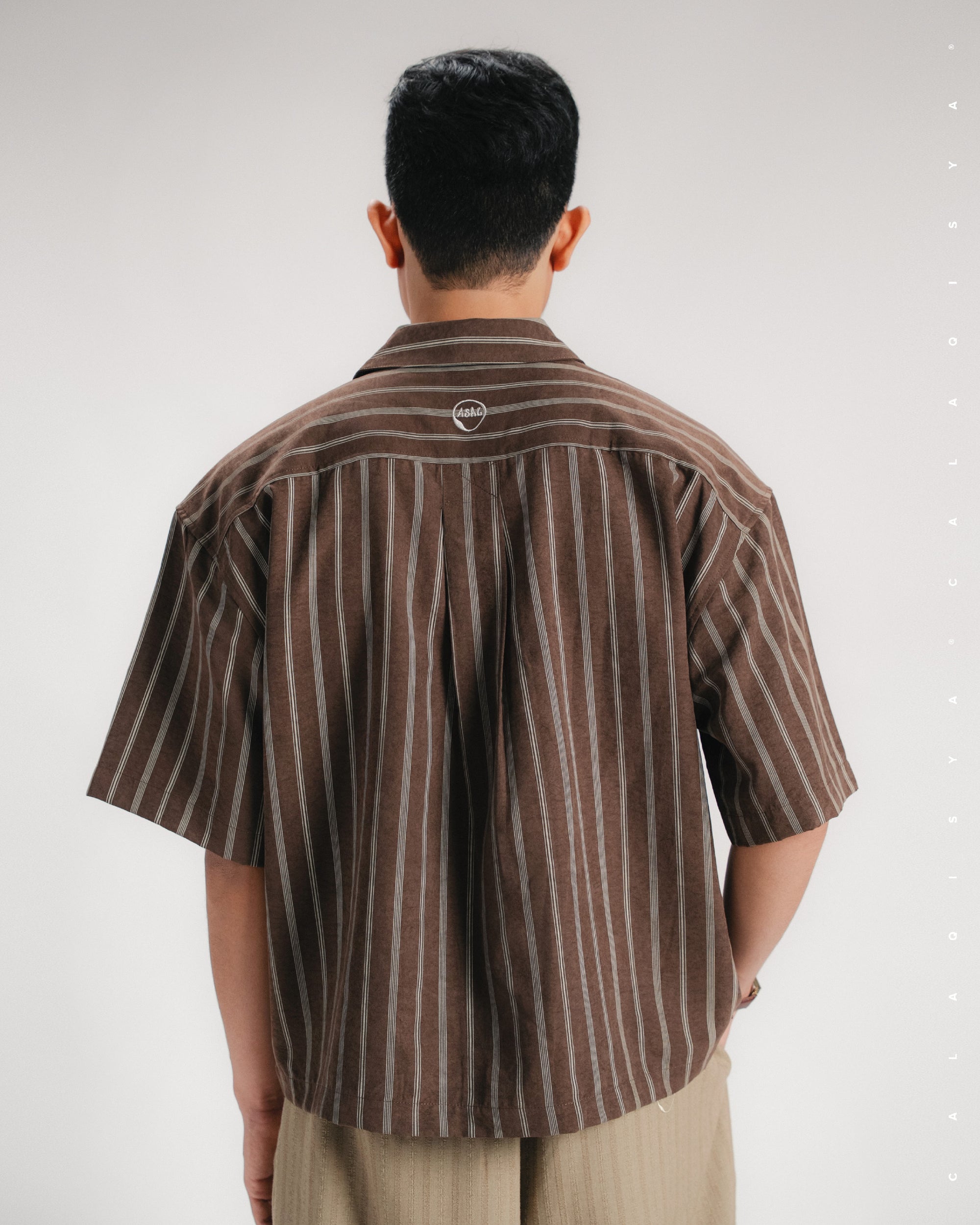 ASAL JESTER SHIRT IN SEAL BROWN